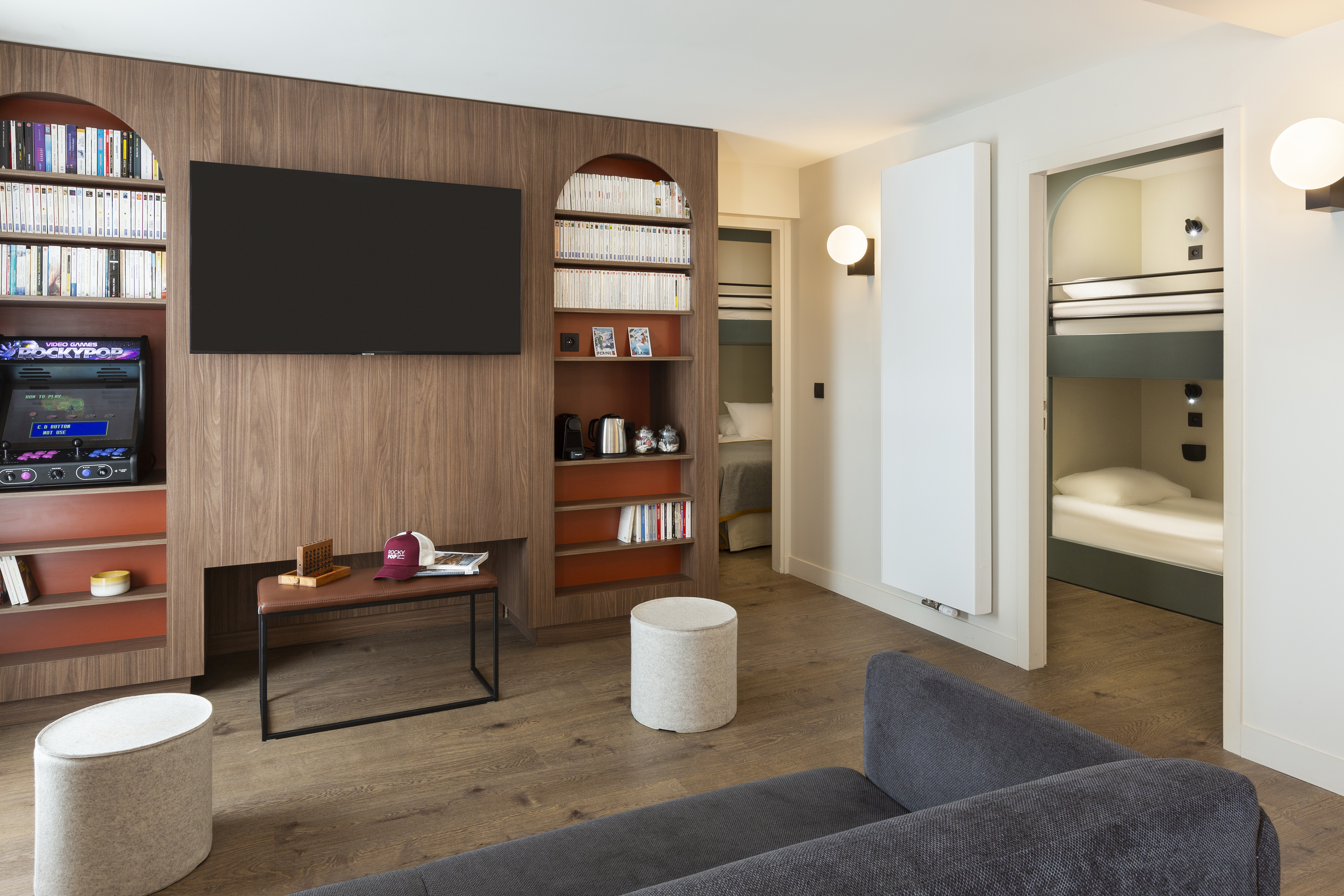 Apartment Capacity 8