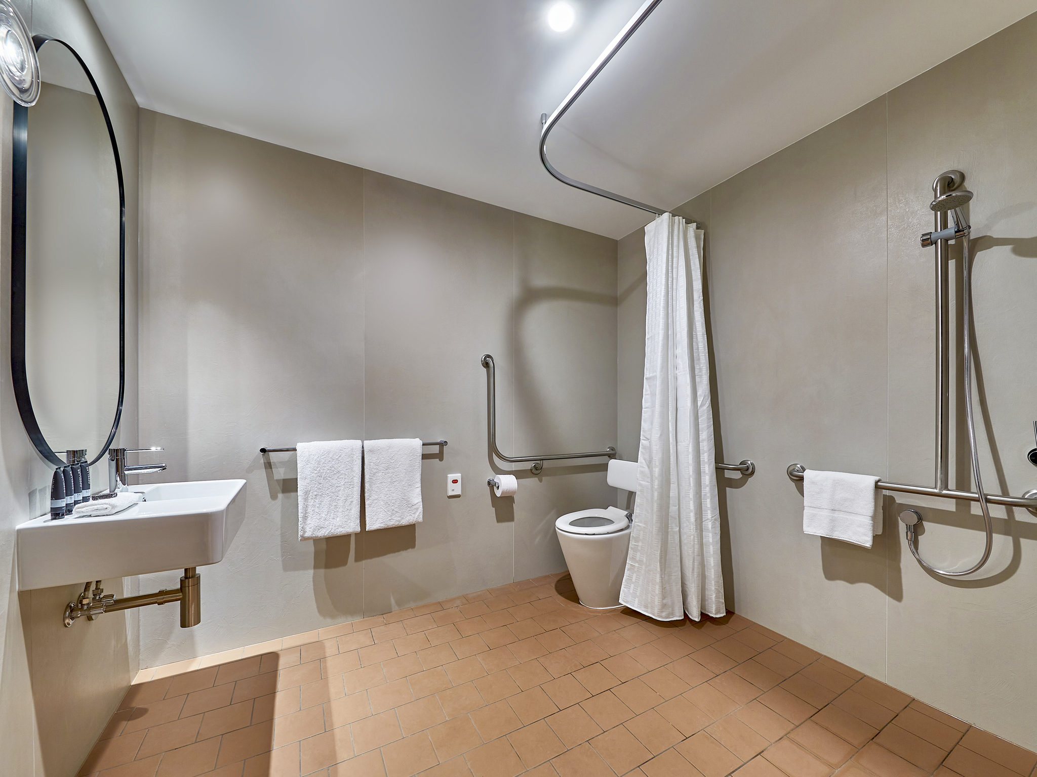 Double or Twin Accessible King Size Bed