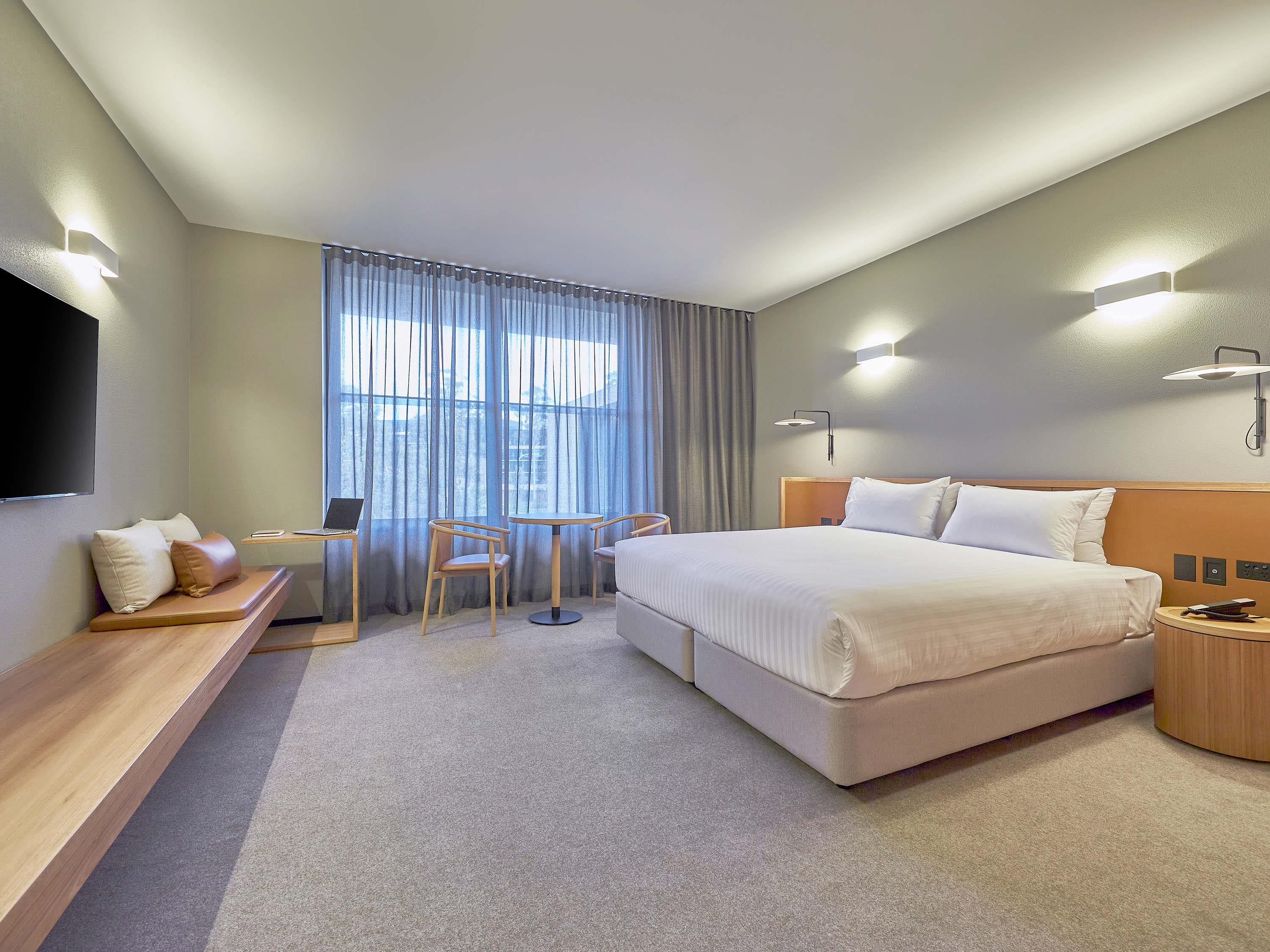 Double Accessible King Size Bed