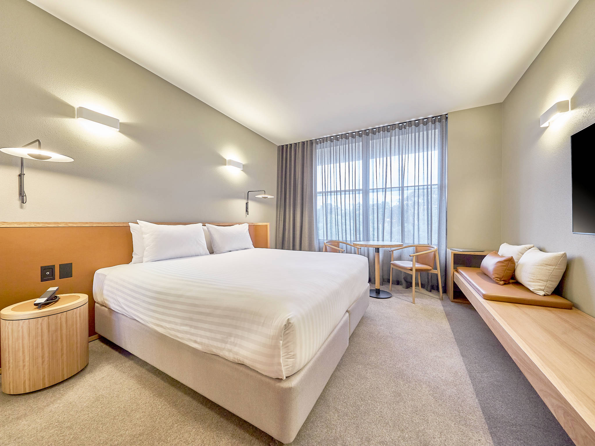 Double or Twin King Size Bed