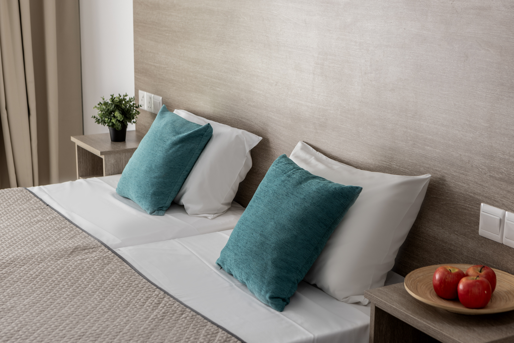 Family Room Land View