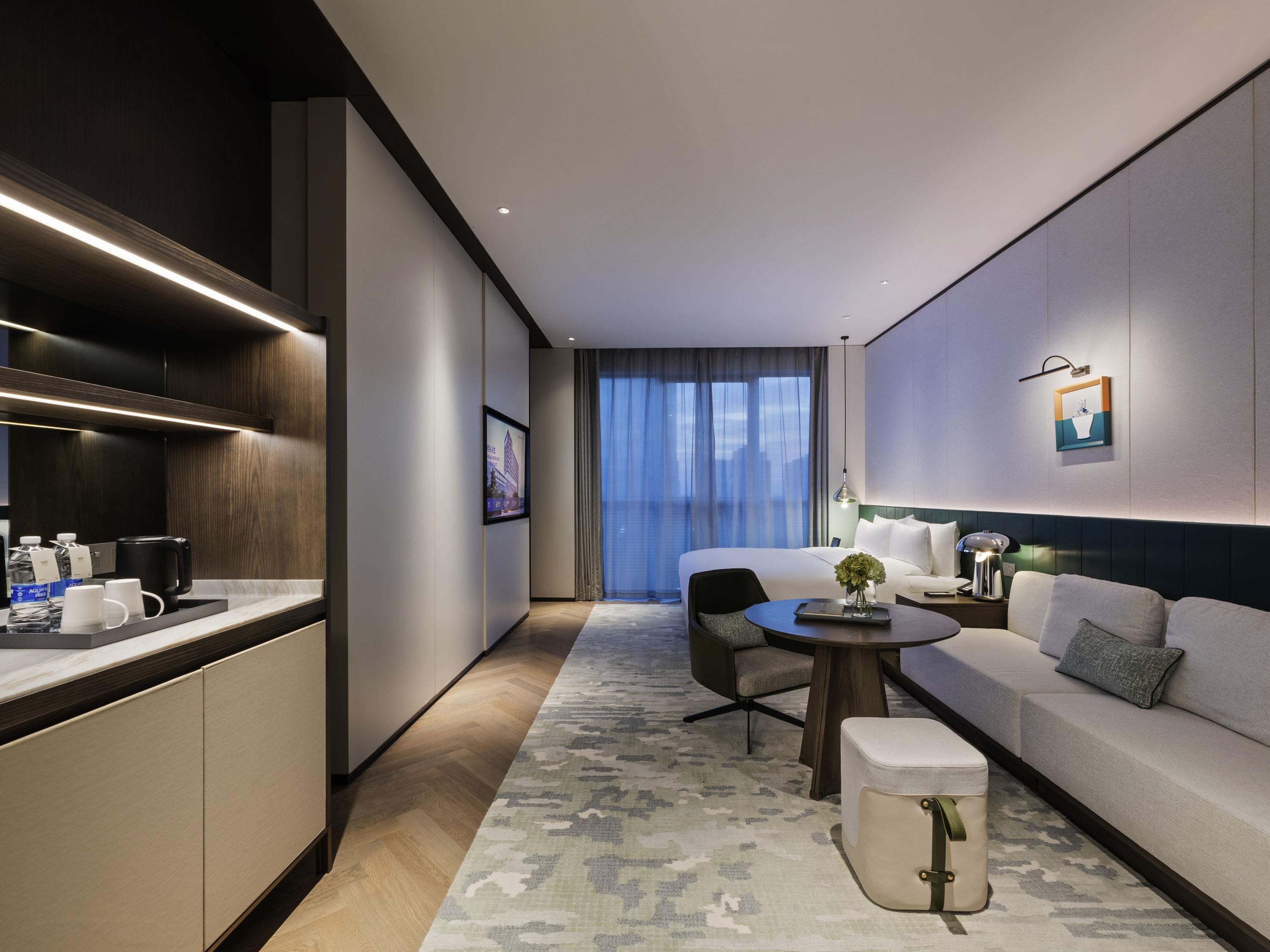 Double Superior King Bed