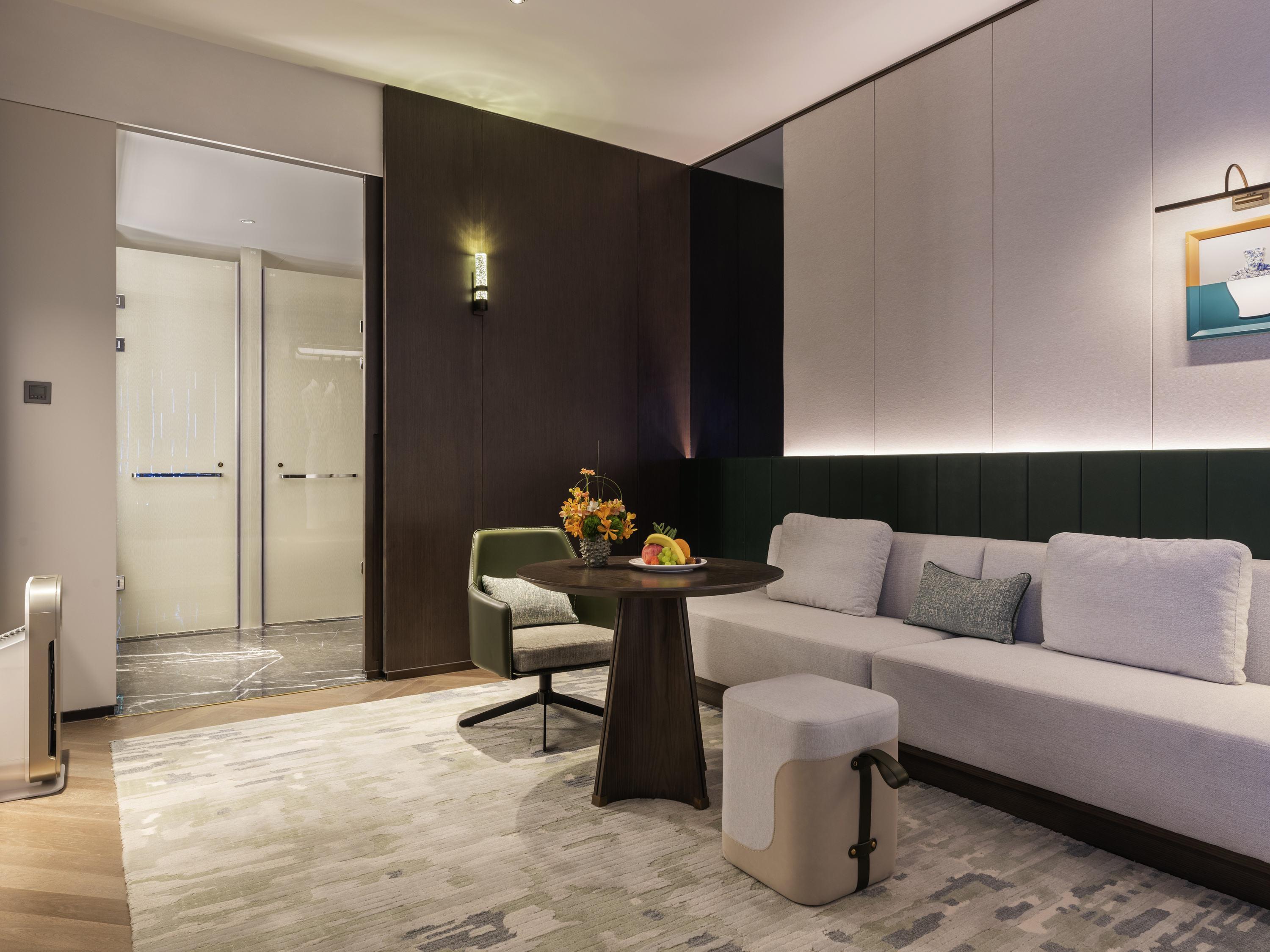 Double King Size Bed