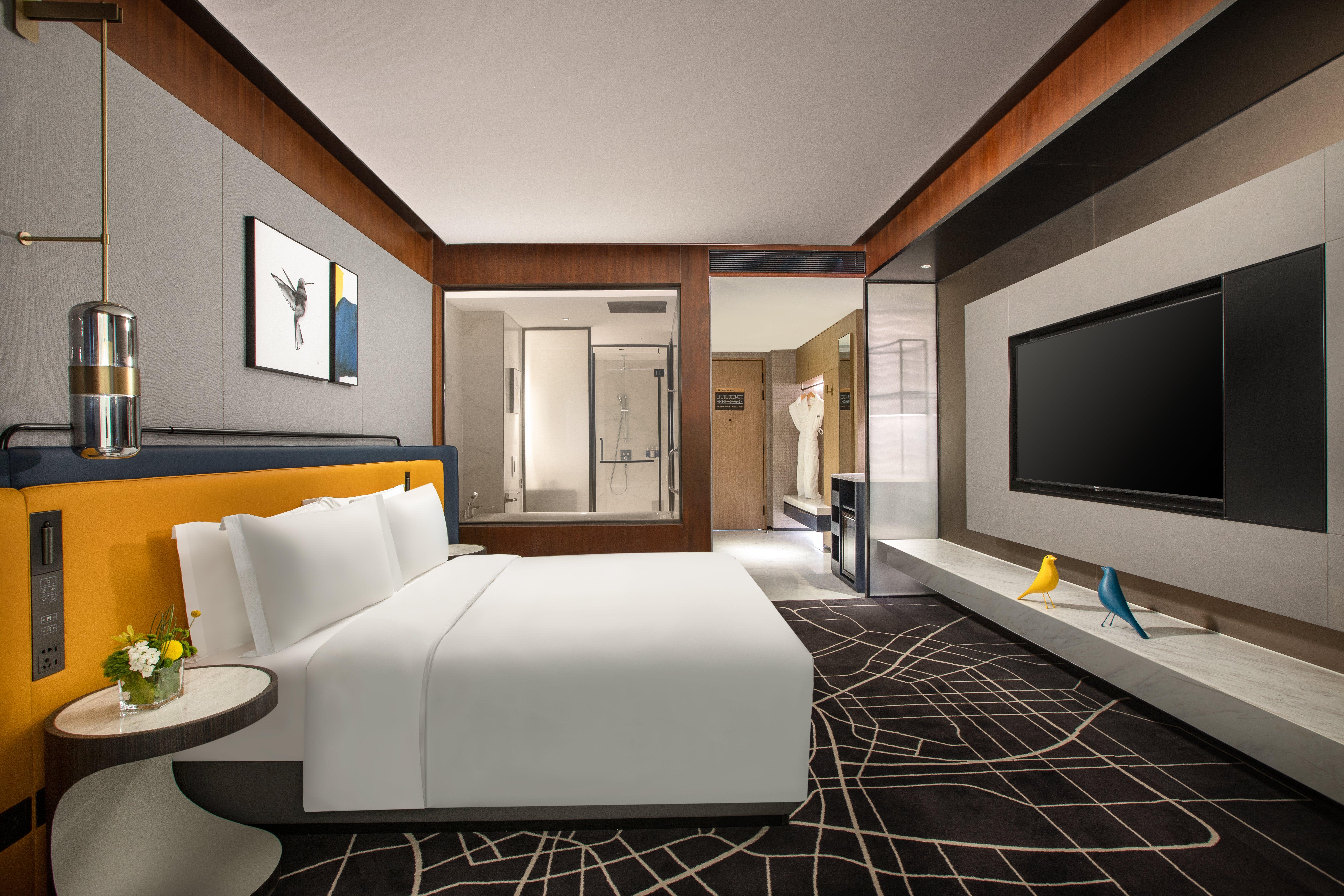 Double King Size Bed