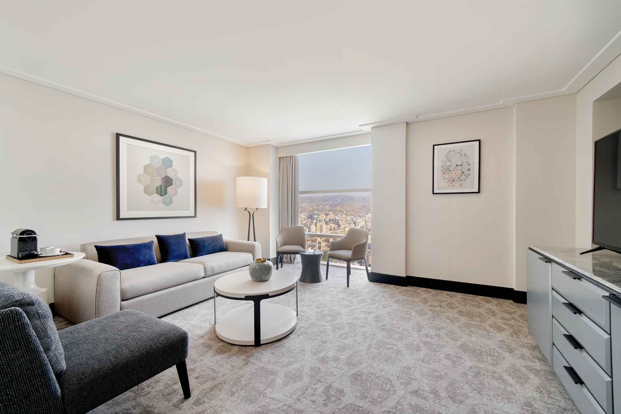 Junior Suite City View