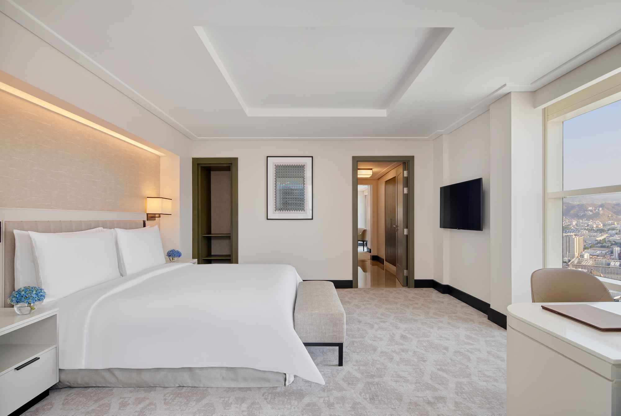 Junior Suite City View