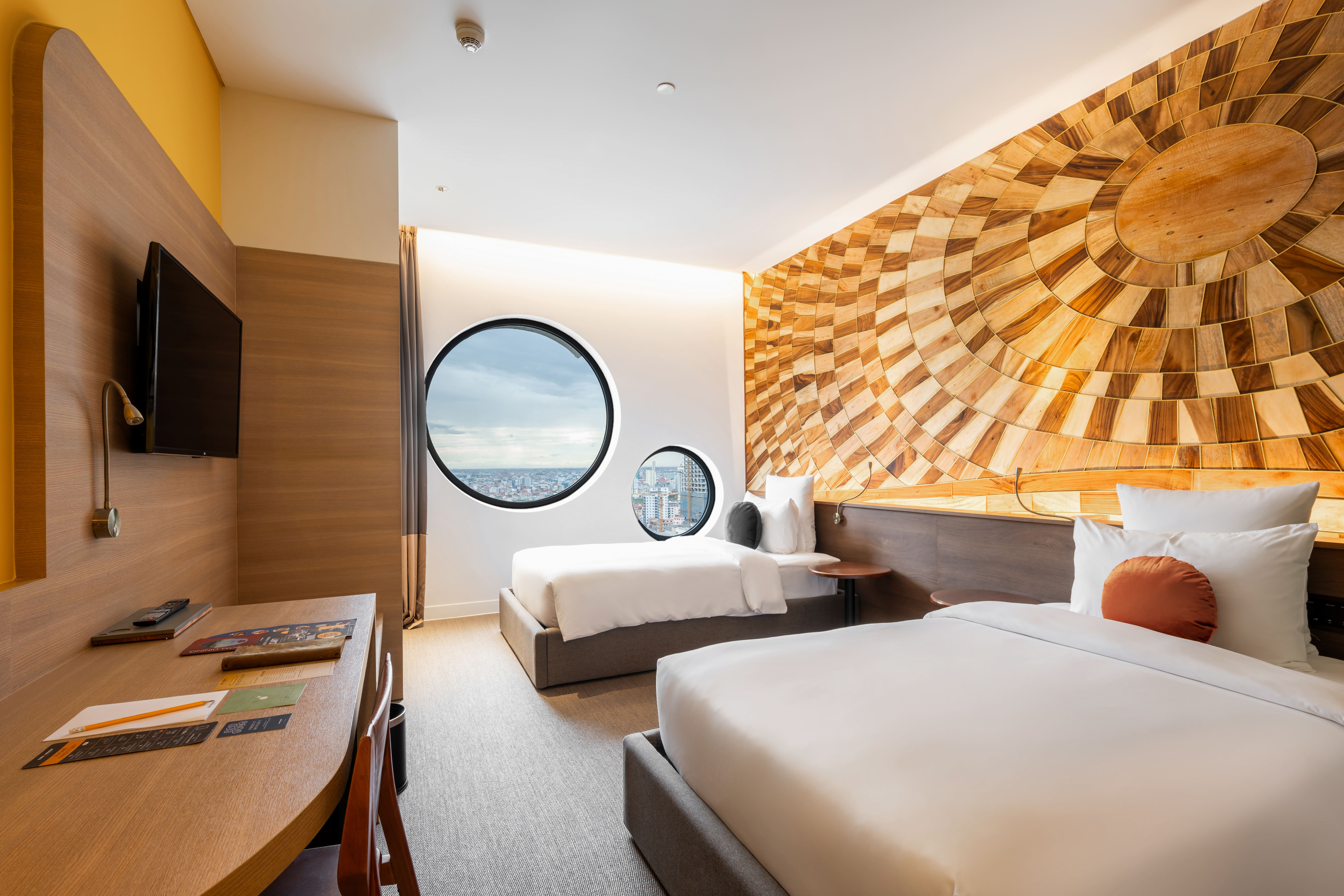 Double or Twin Deluxe