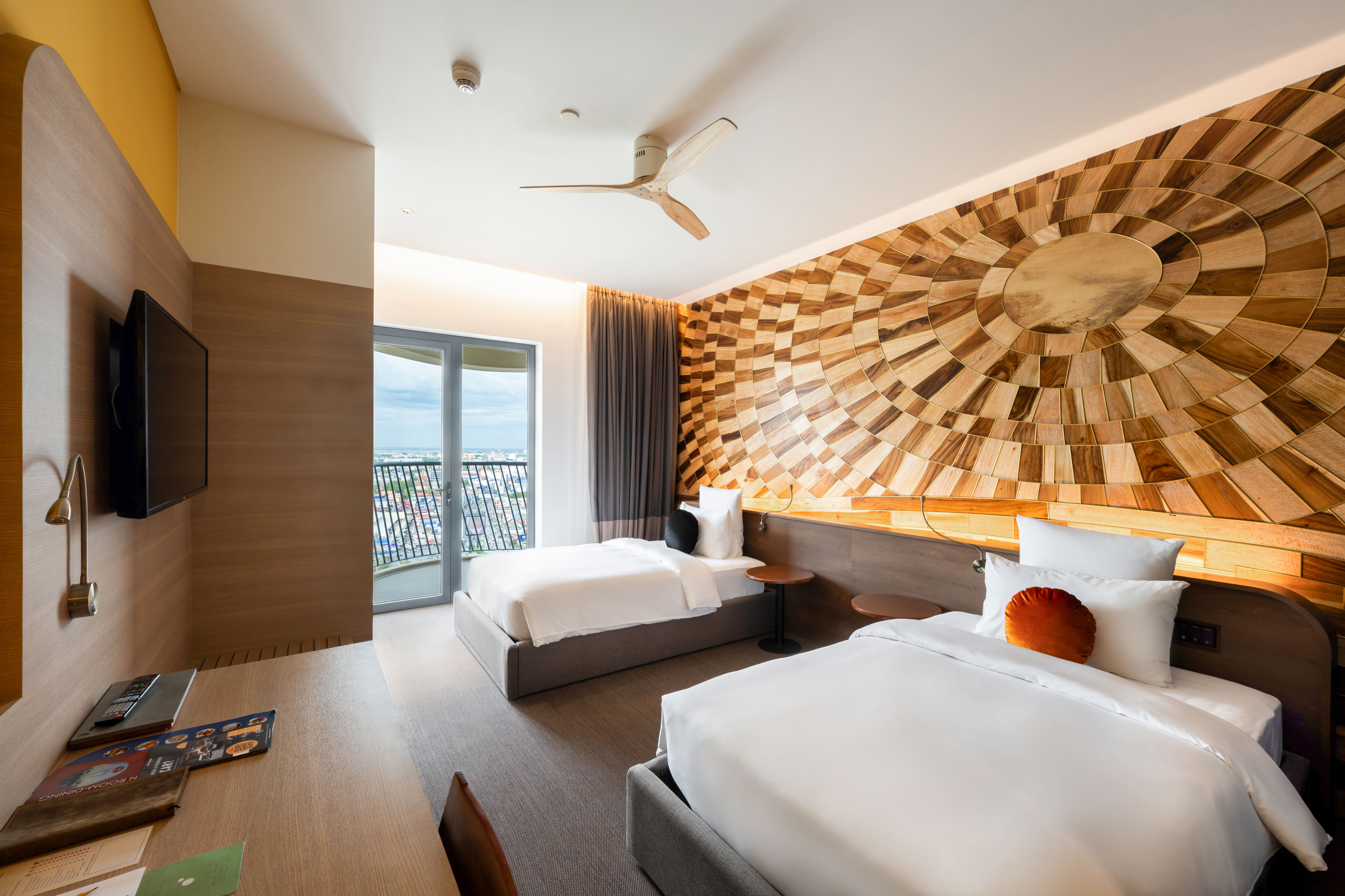 Double or Twin Deluxe with Balcony