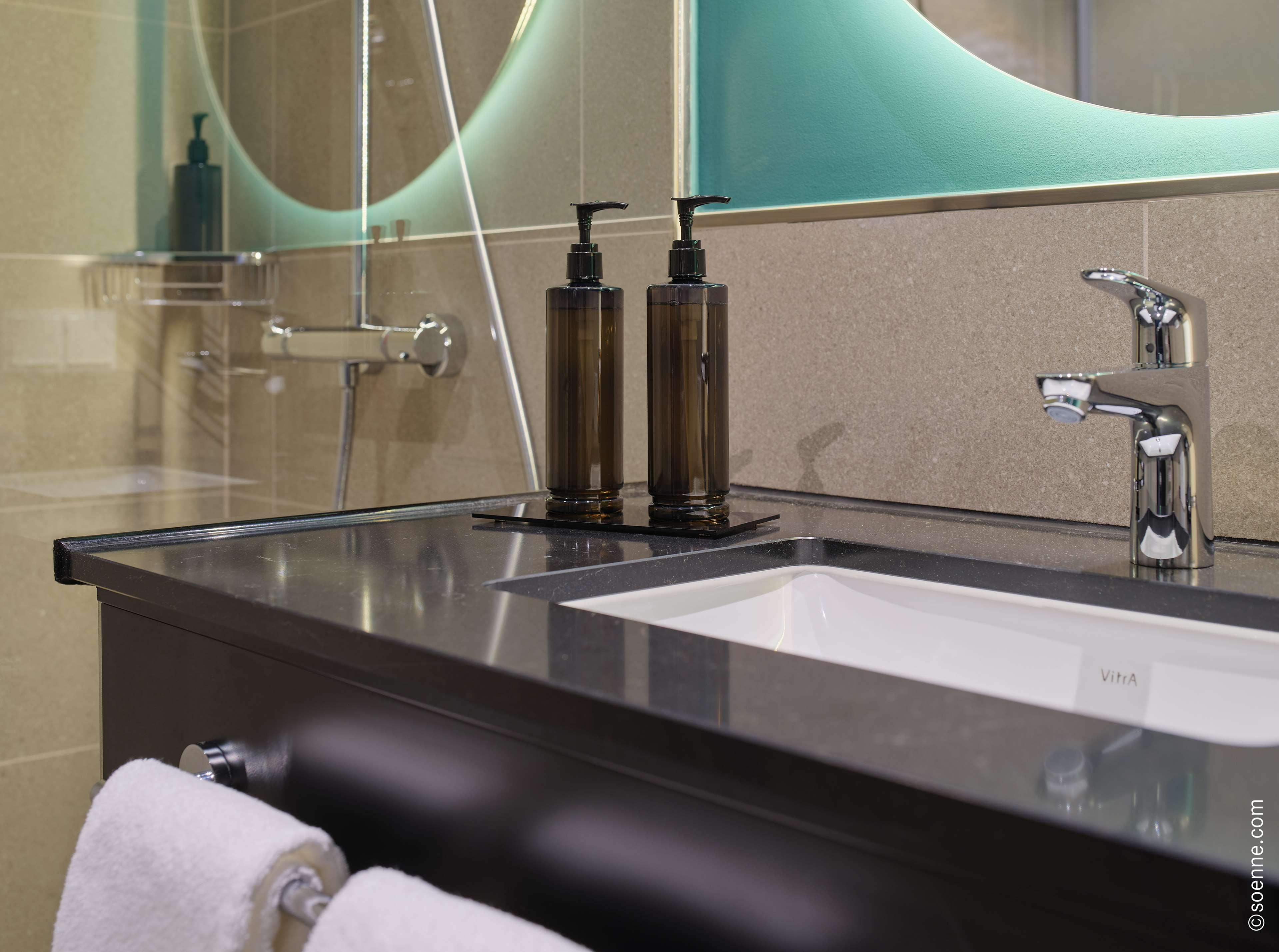 Double Single Superior