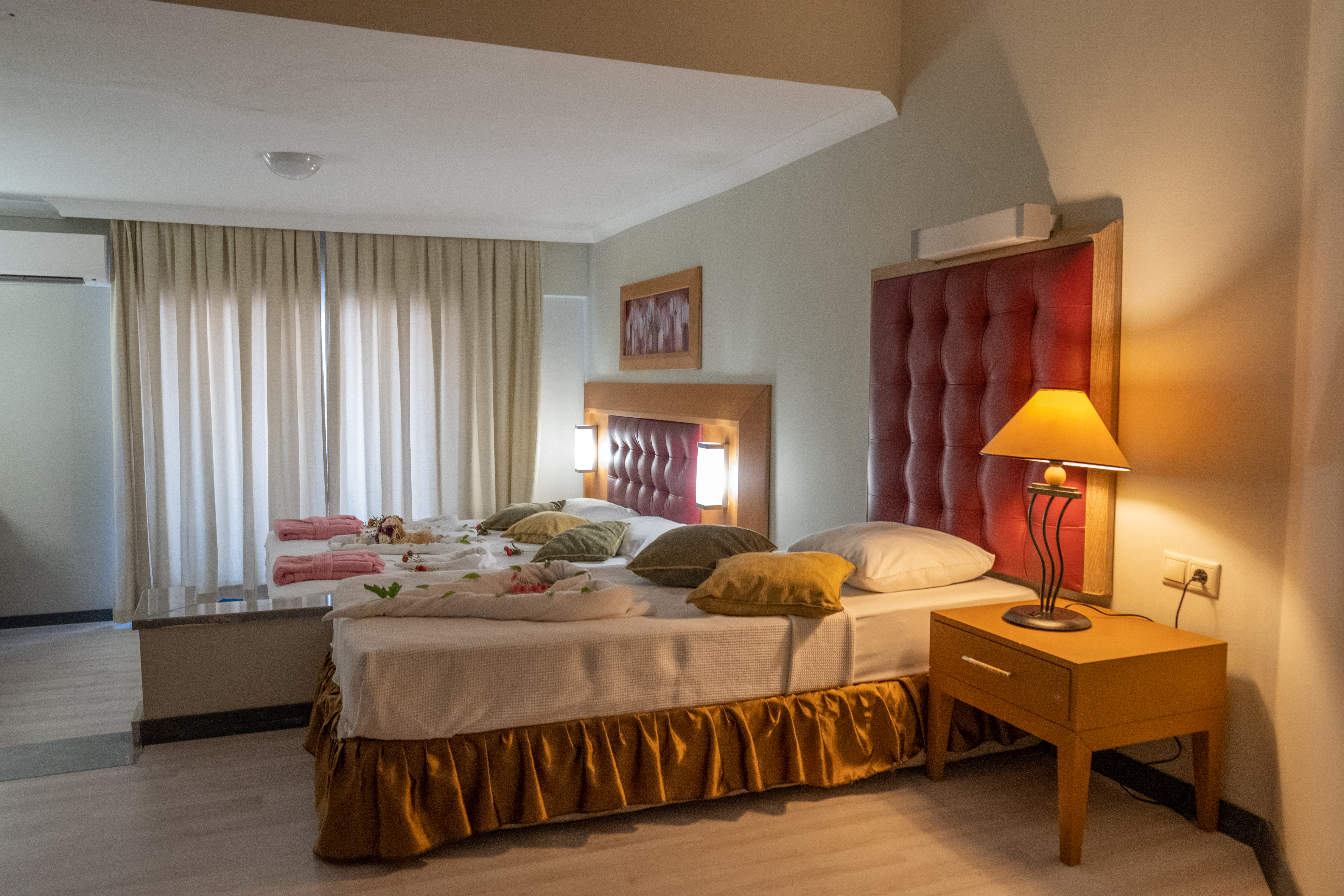 Family Room Capacity 4