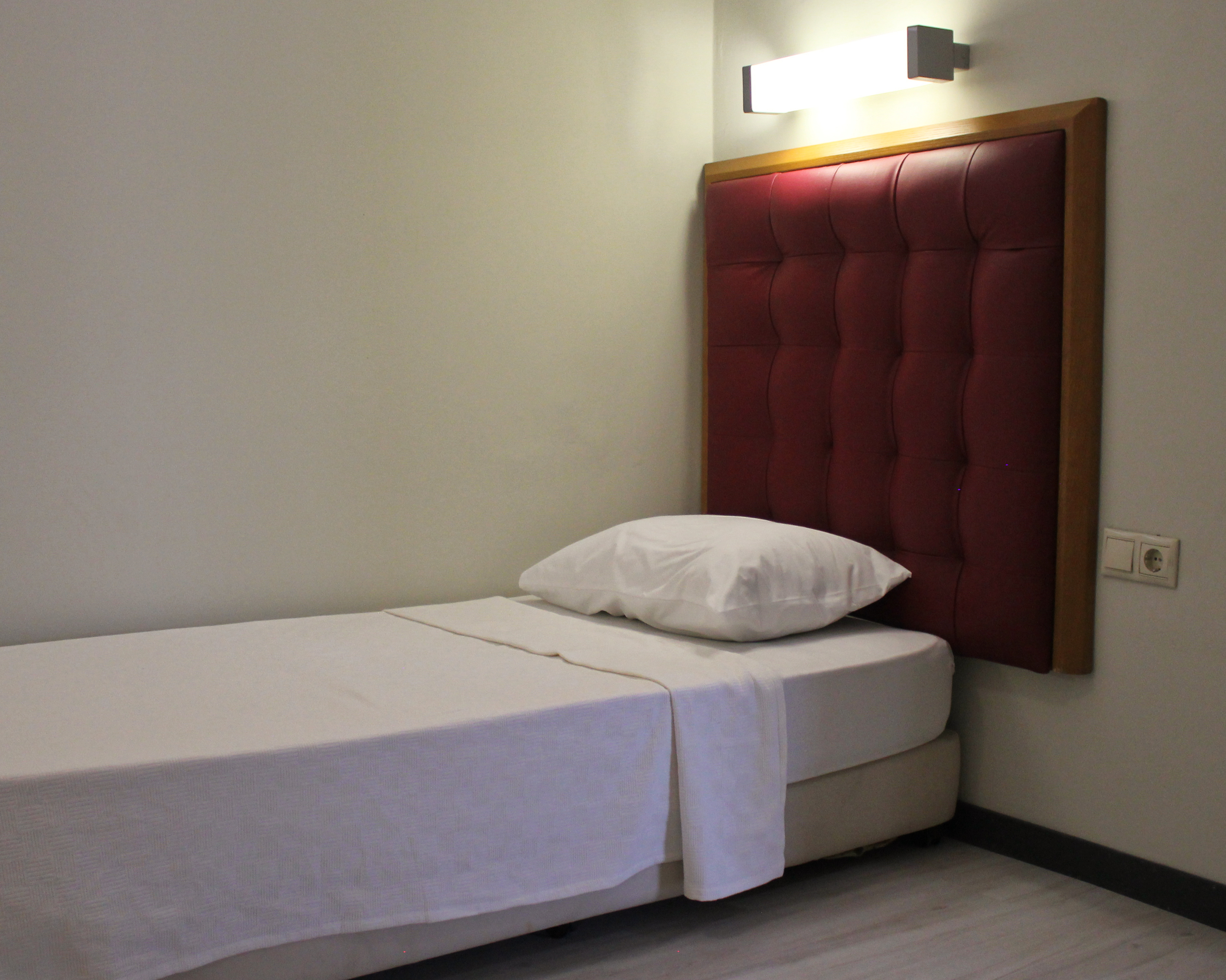 Family Room Capacity 3