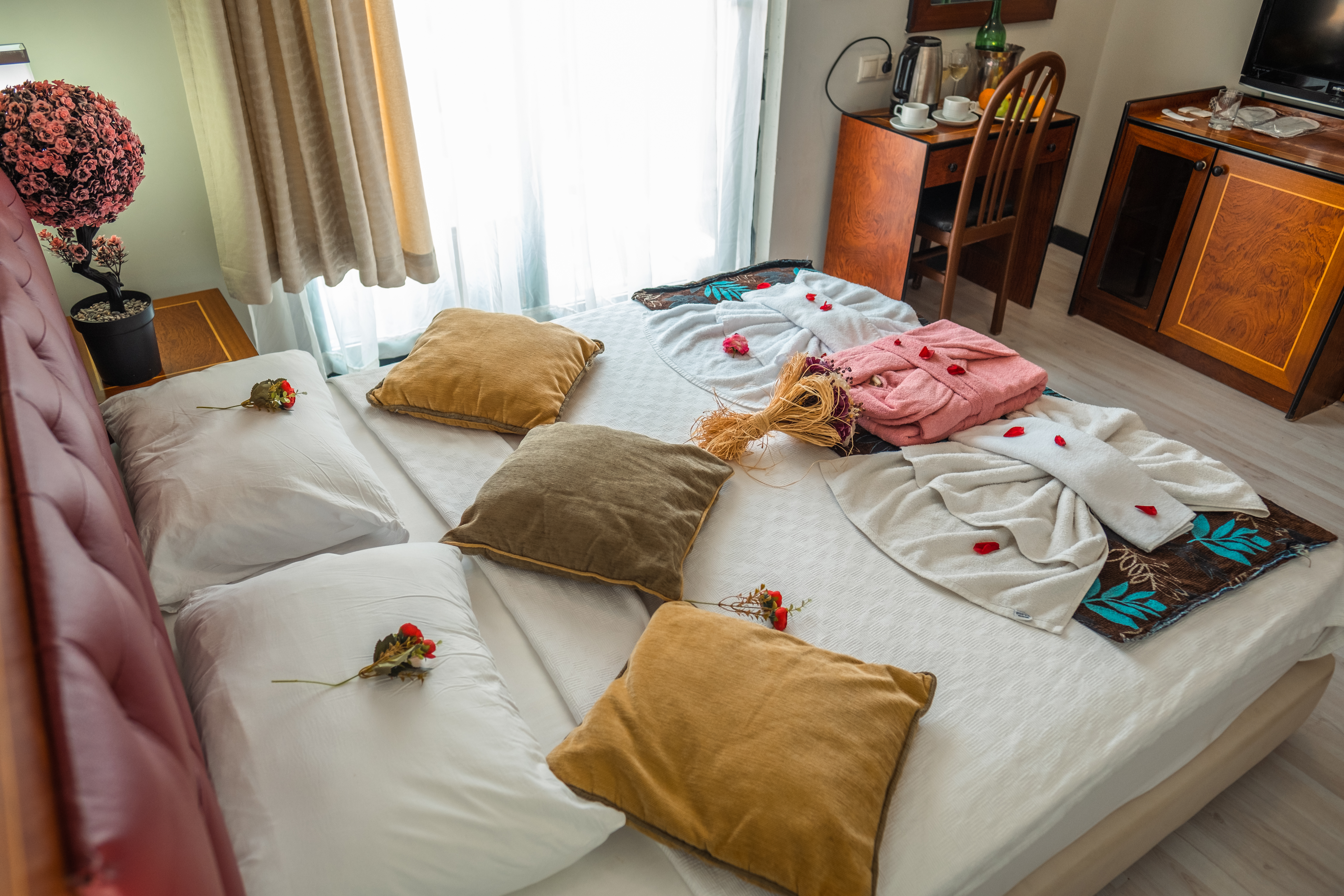 Double or Twin Capacity 2