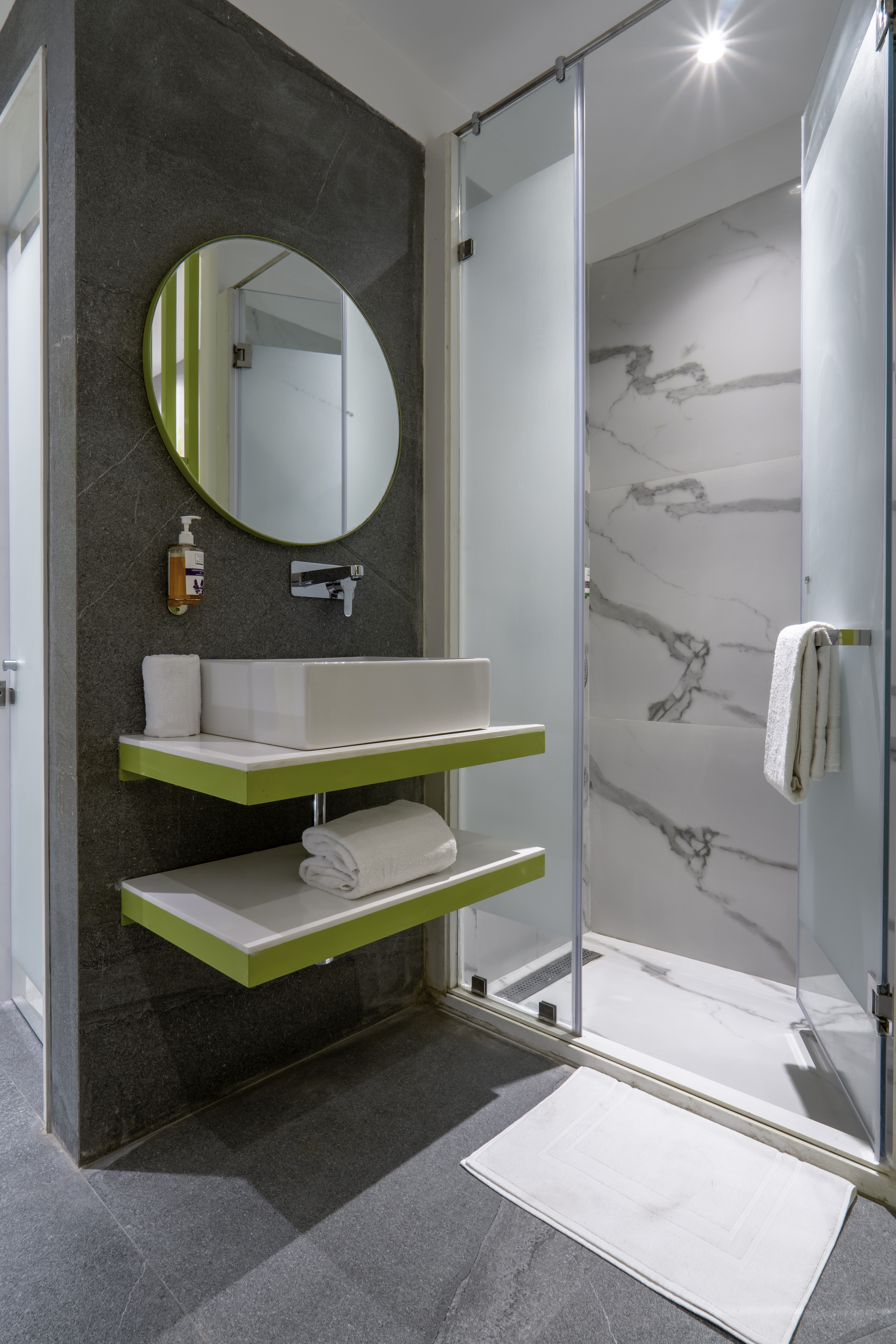 Double or Twin Deluxe