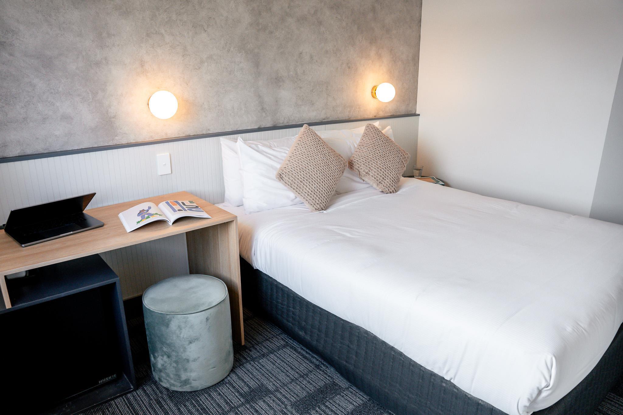 Double Queen Size Bed