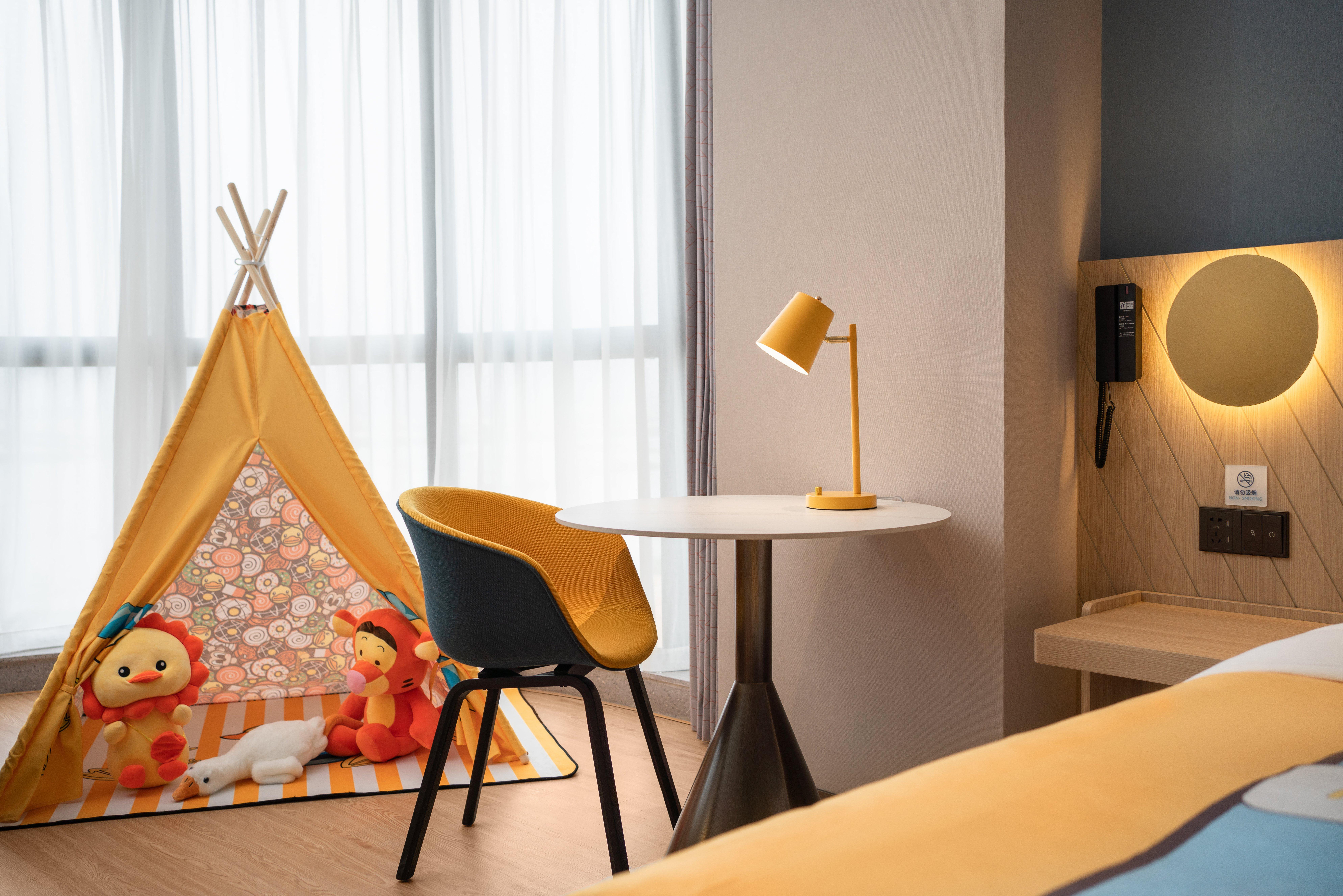 Double King Size Bed