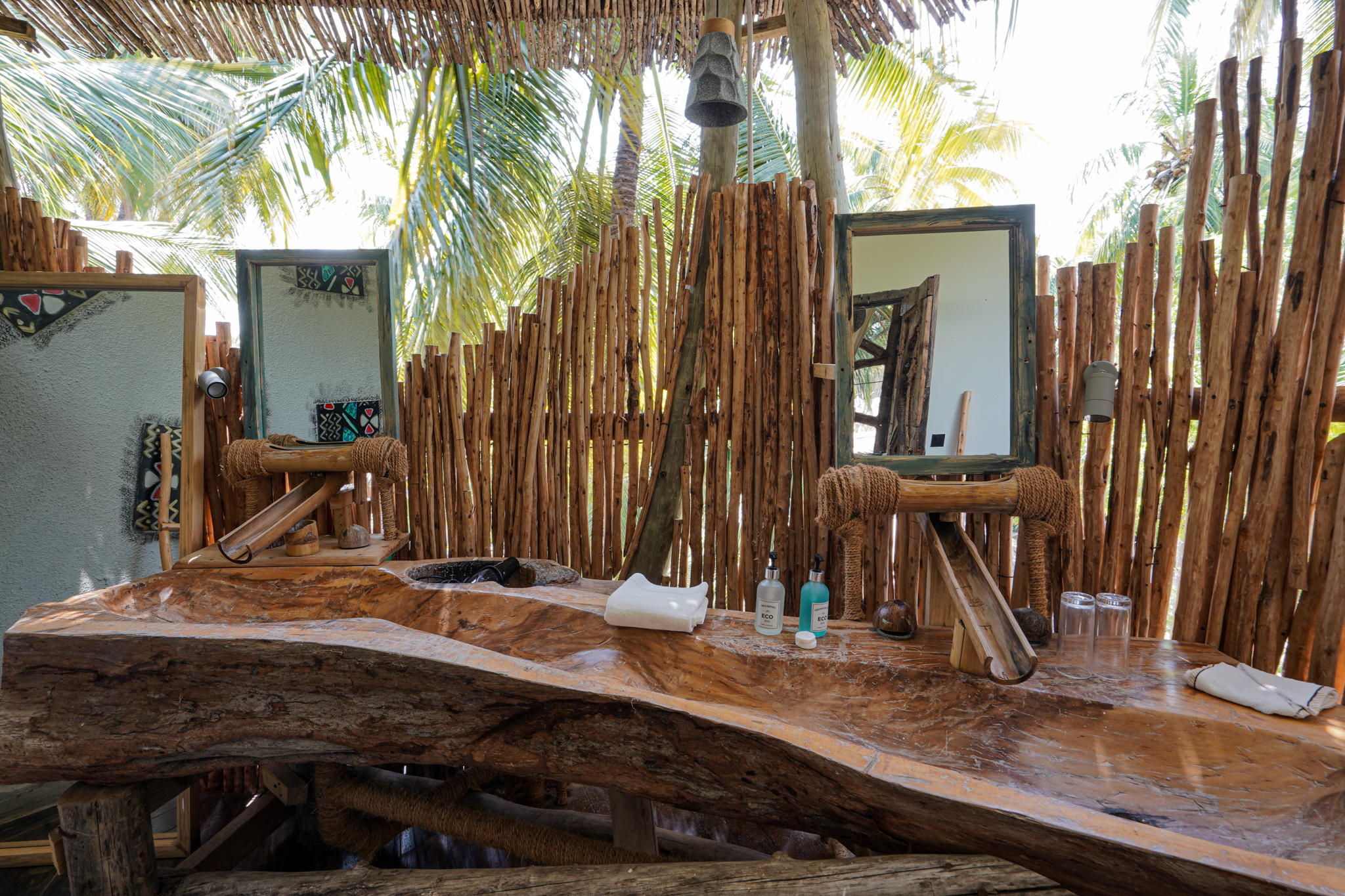 House Grand Superior