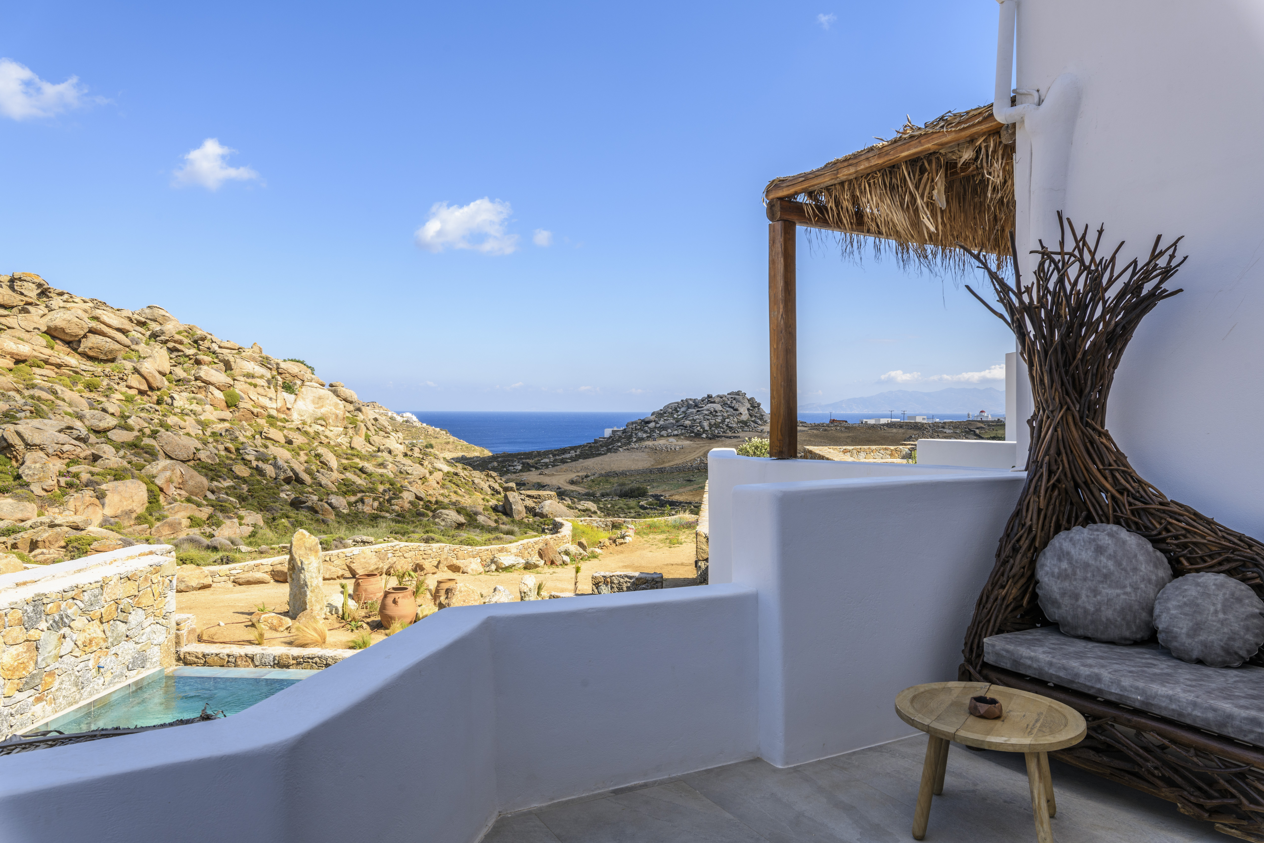 Suite Deluxe Side Sea View