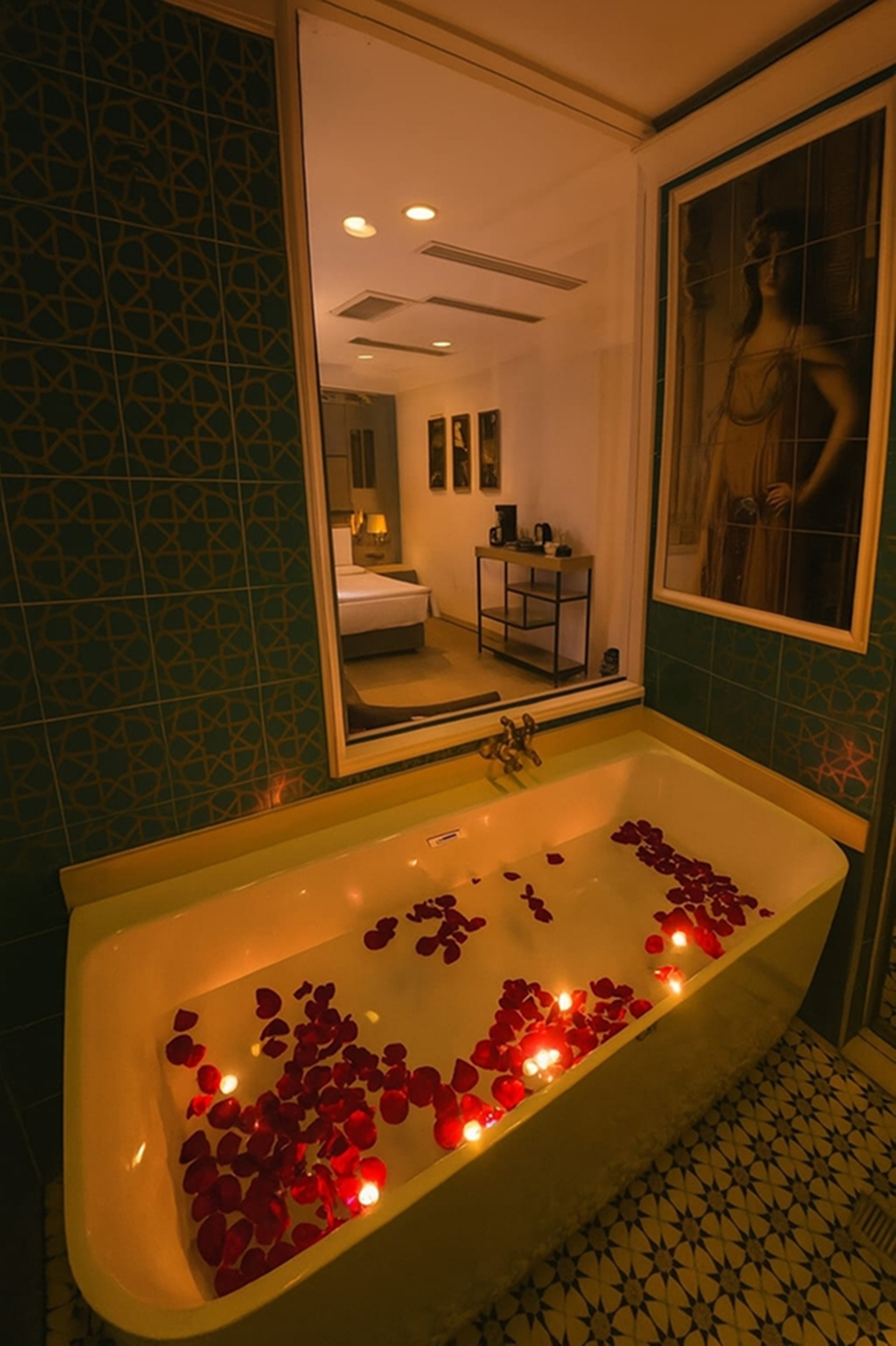 Suite King Bed One Bedroom 