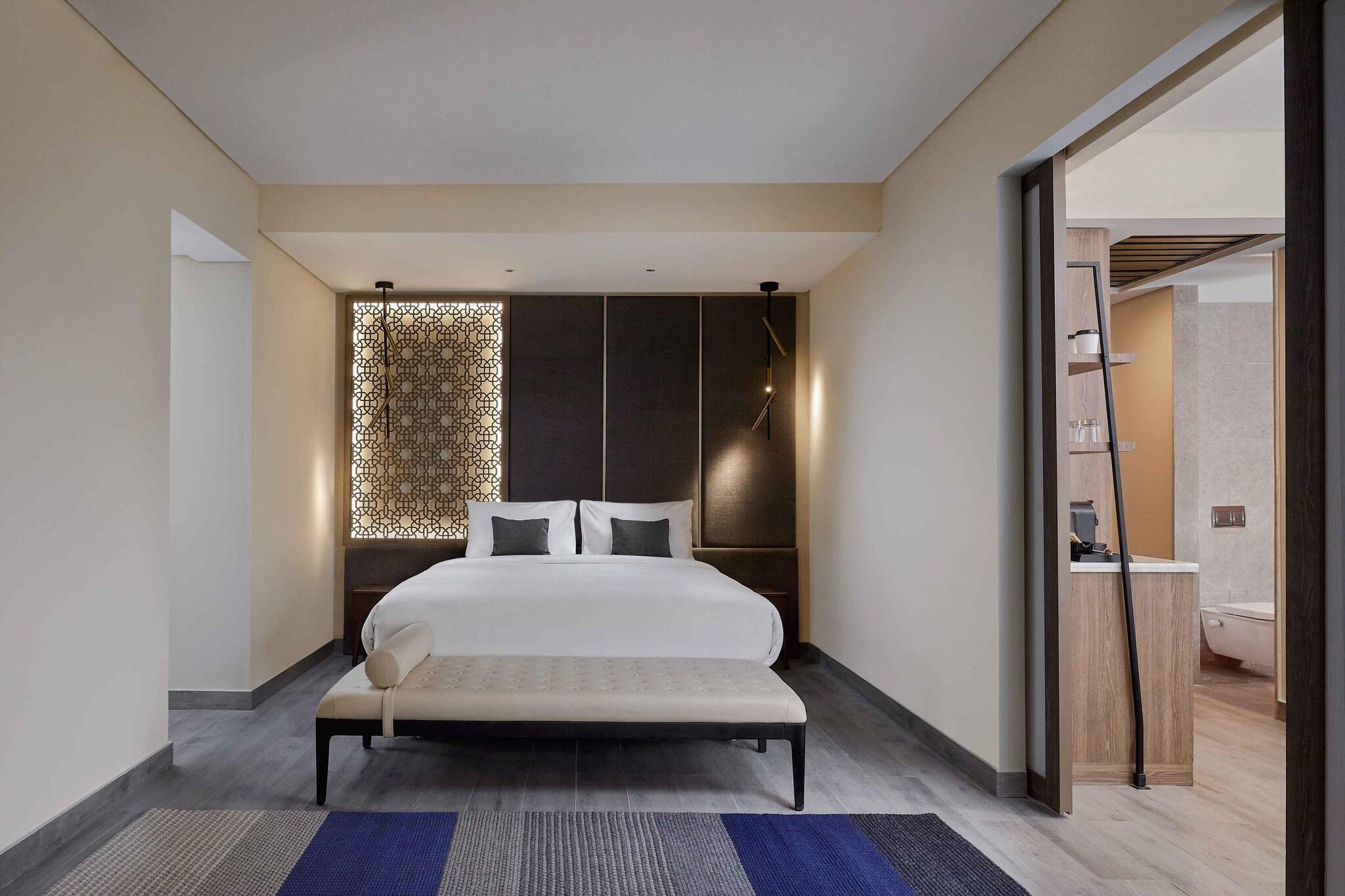 Family Room Garden View