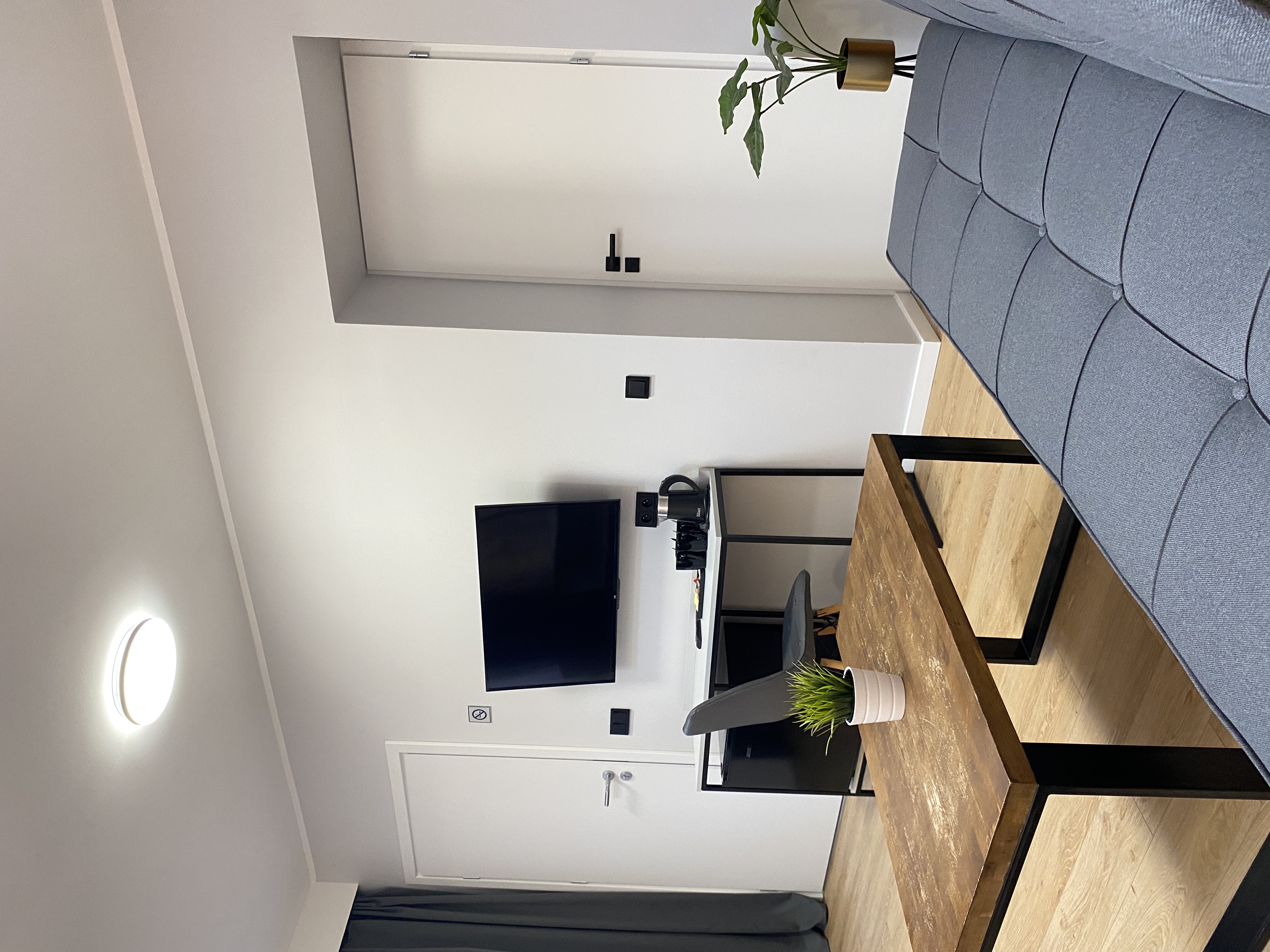 Double or Twin Standard