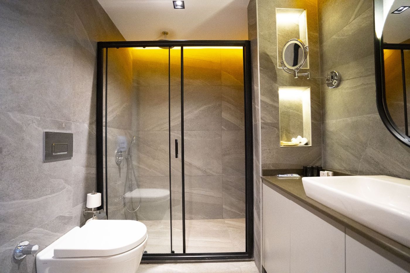 Family Room Two Bedrooms One Bathroom