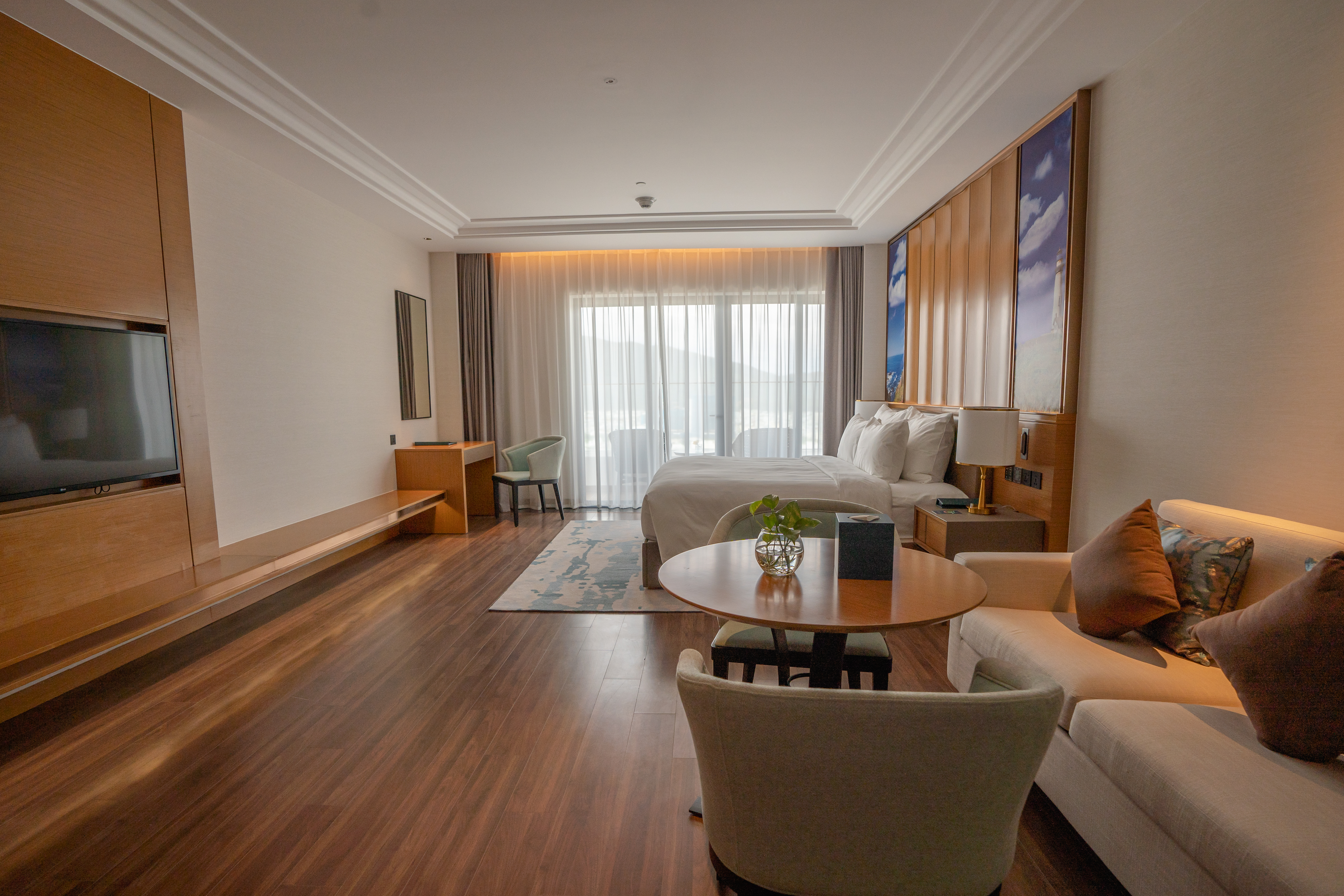 Family Room Ocean View Two Bedrooms