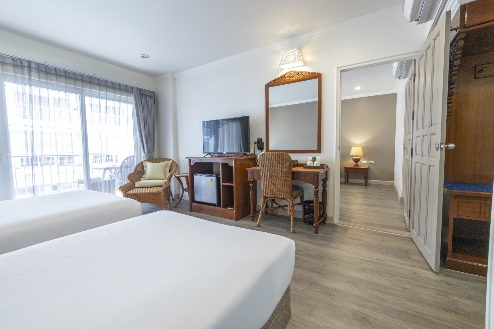 Family Room Connecting Room