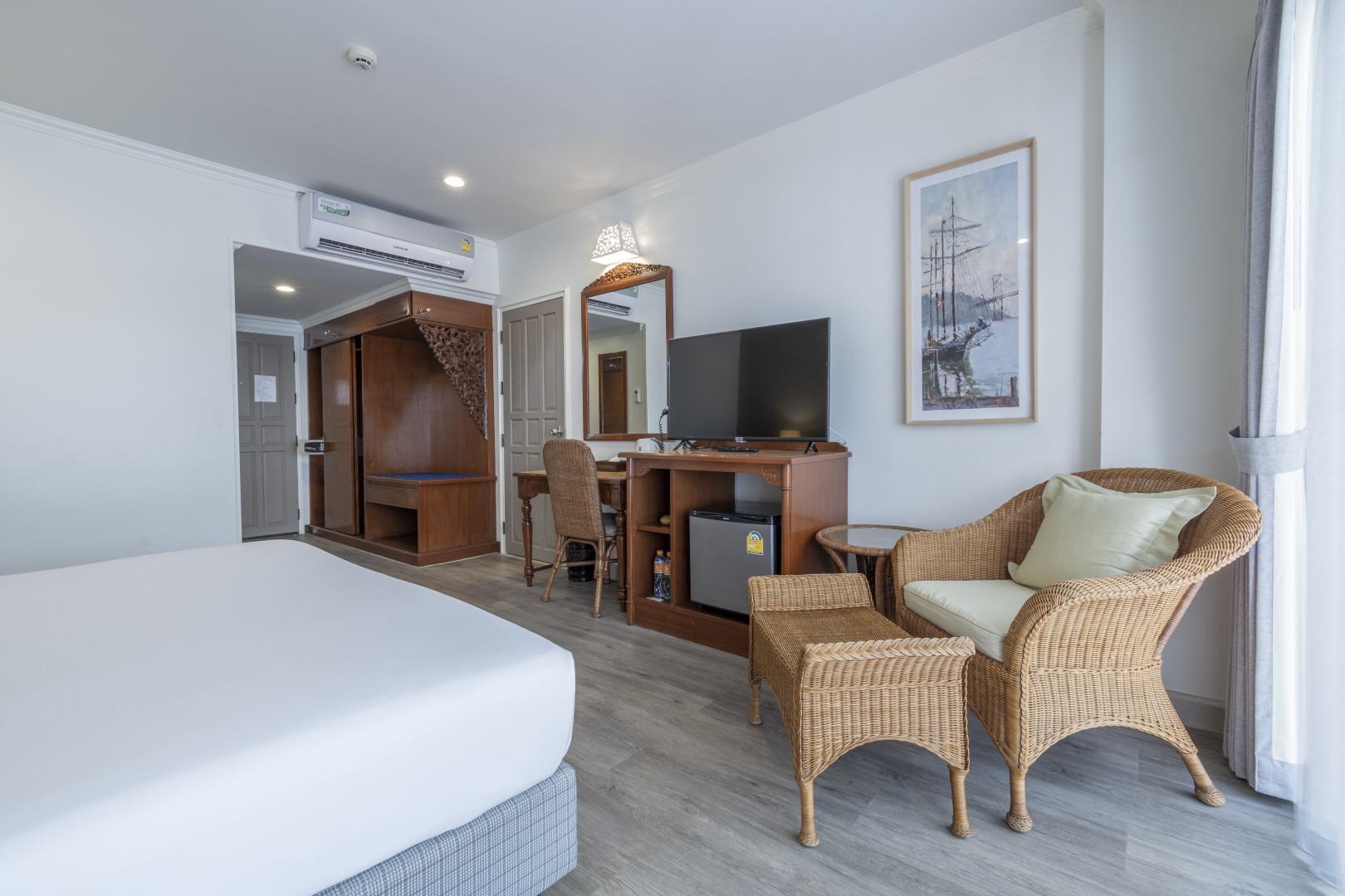 Family Room Connecting Room