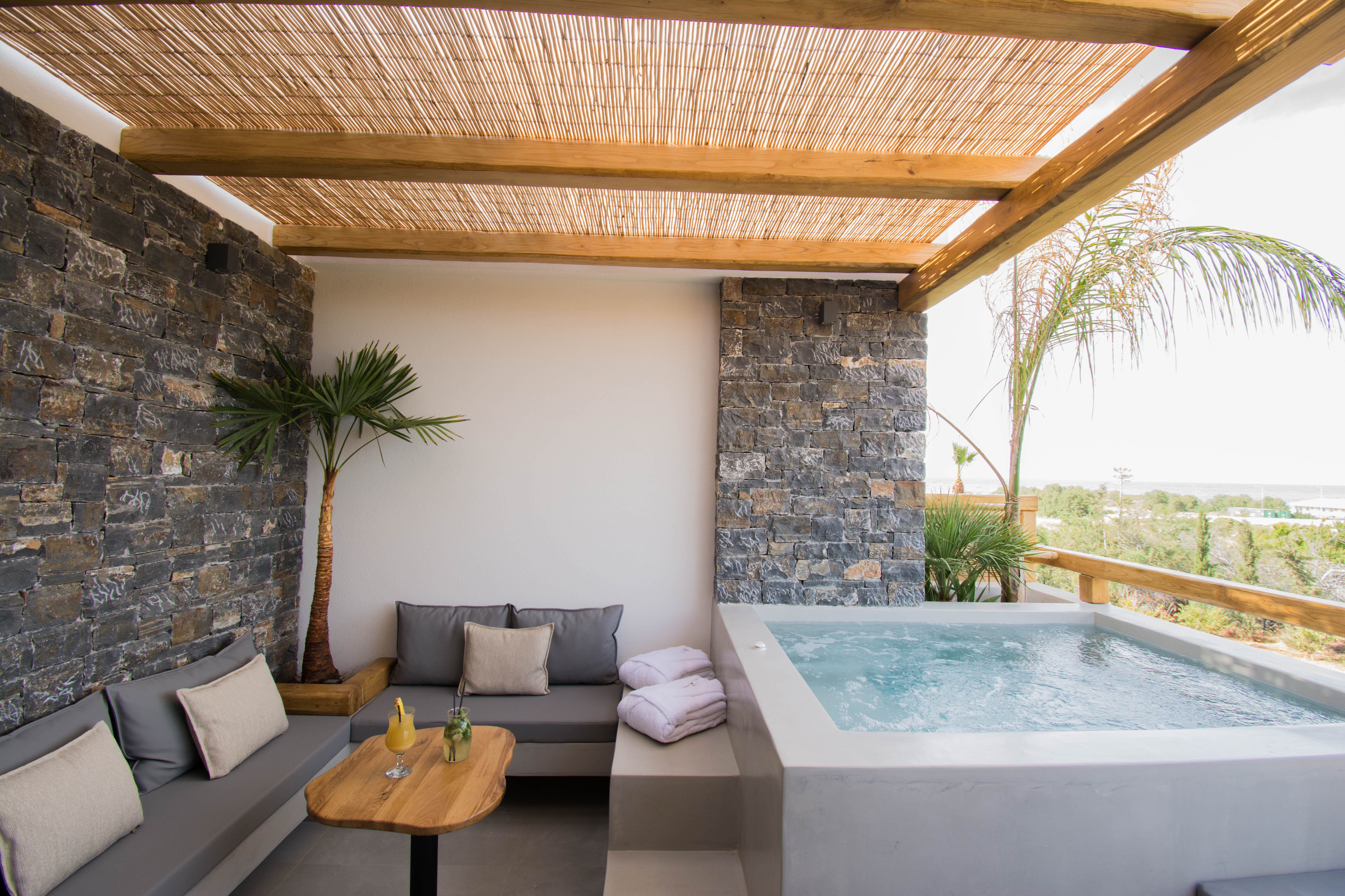 Double Deluxe with Jacuzzi