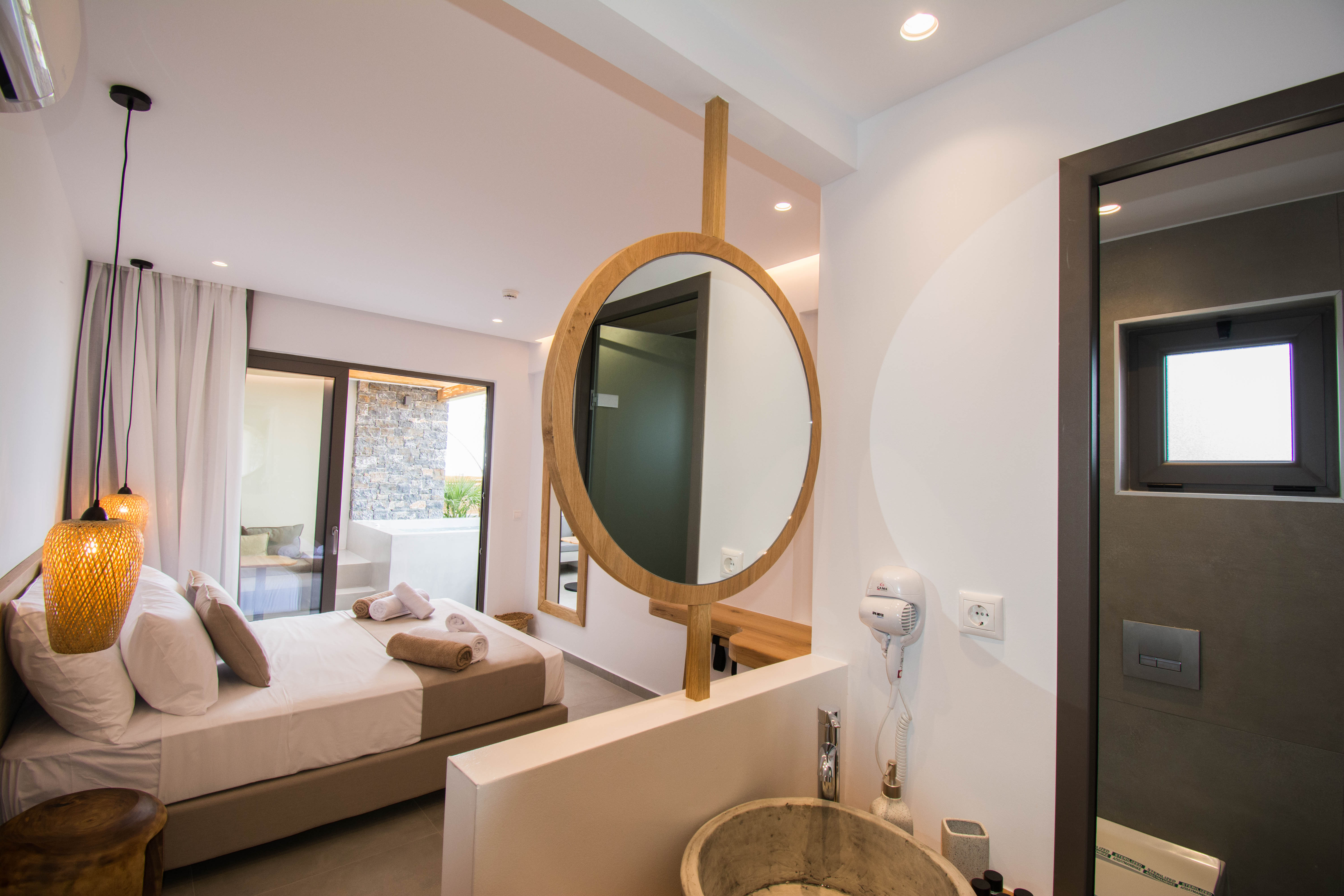 Double Deluxe with Jacuzzi