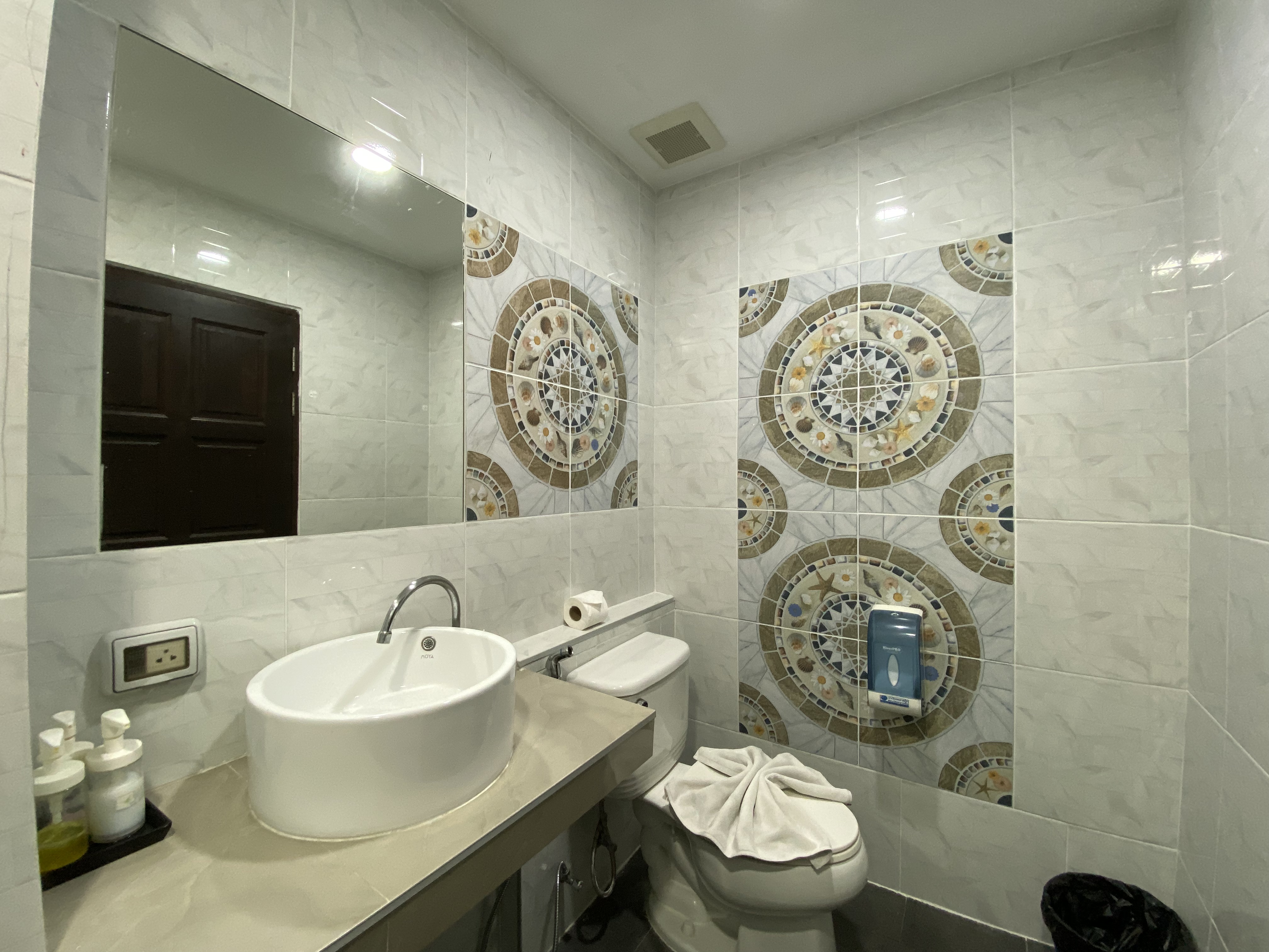 Double Superior King Bed