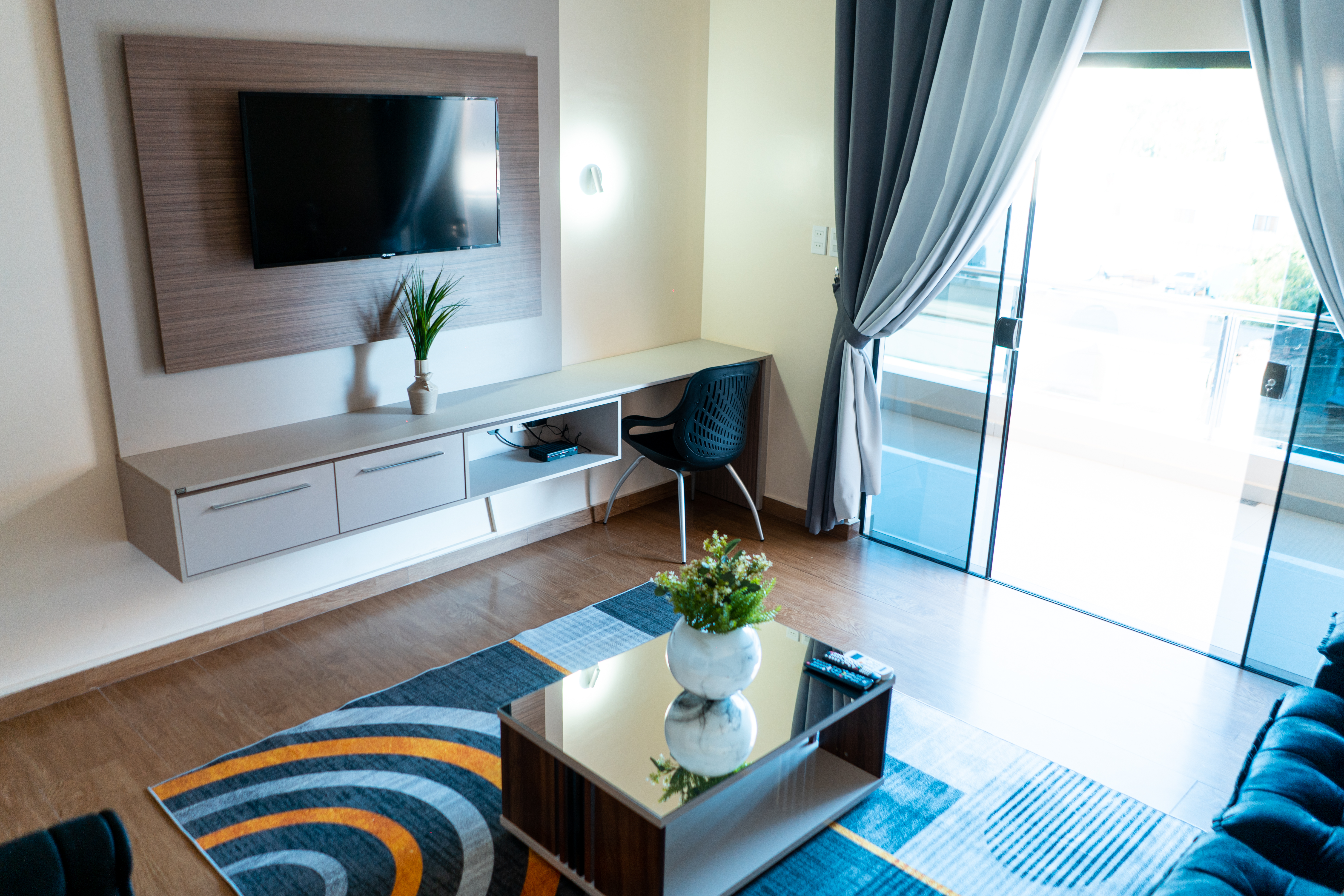 Suite Two Bedrooms One Bathroom