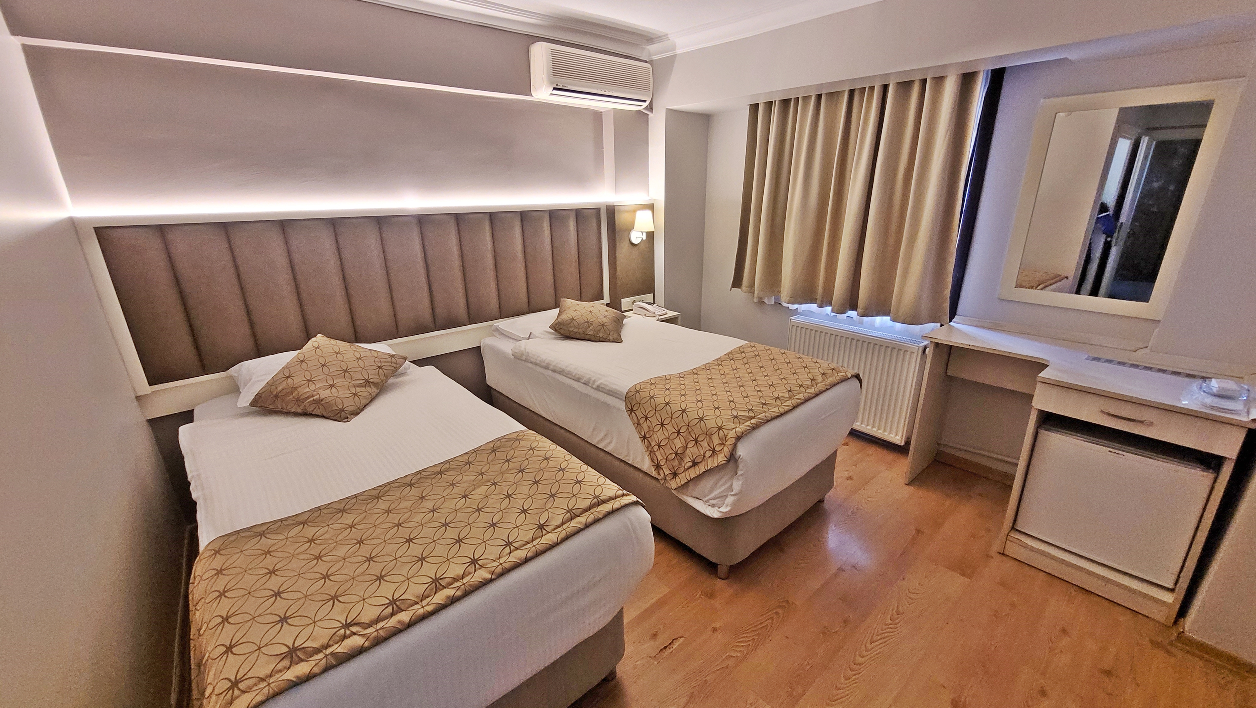 Double or Twin Standard