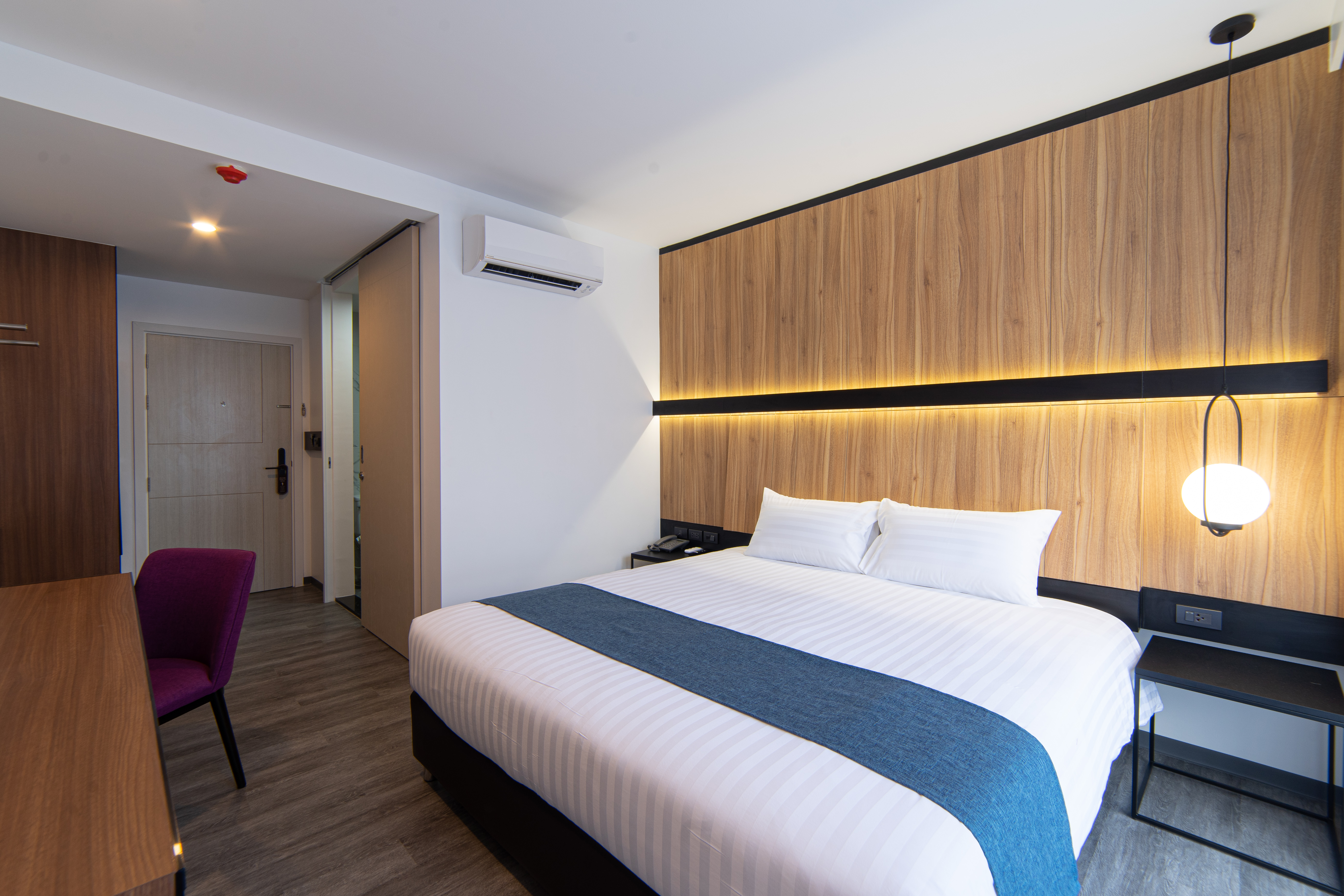 Double Deluxe Pool View