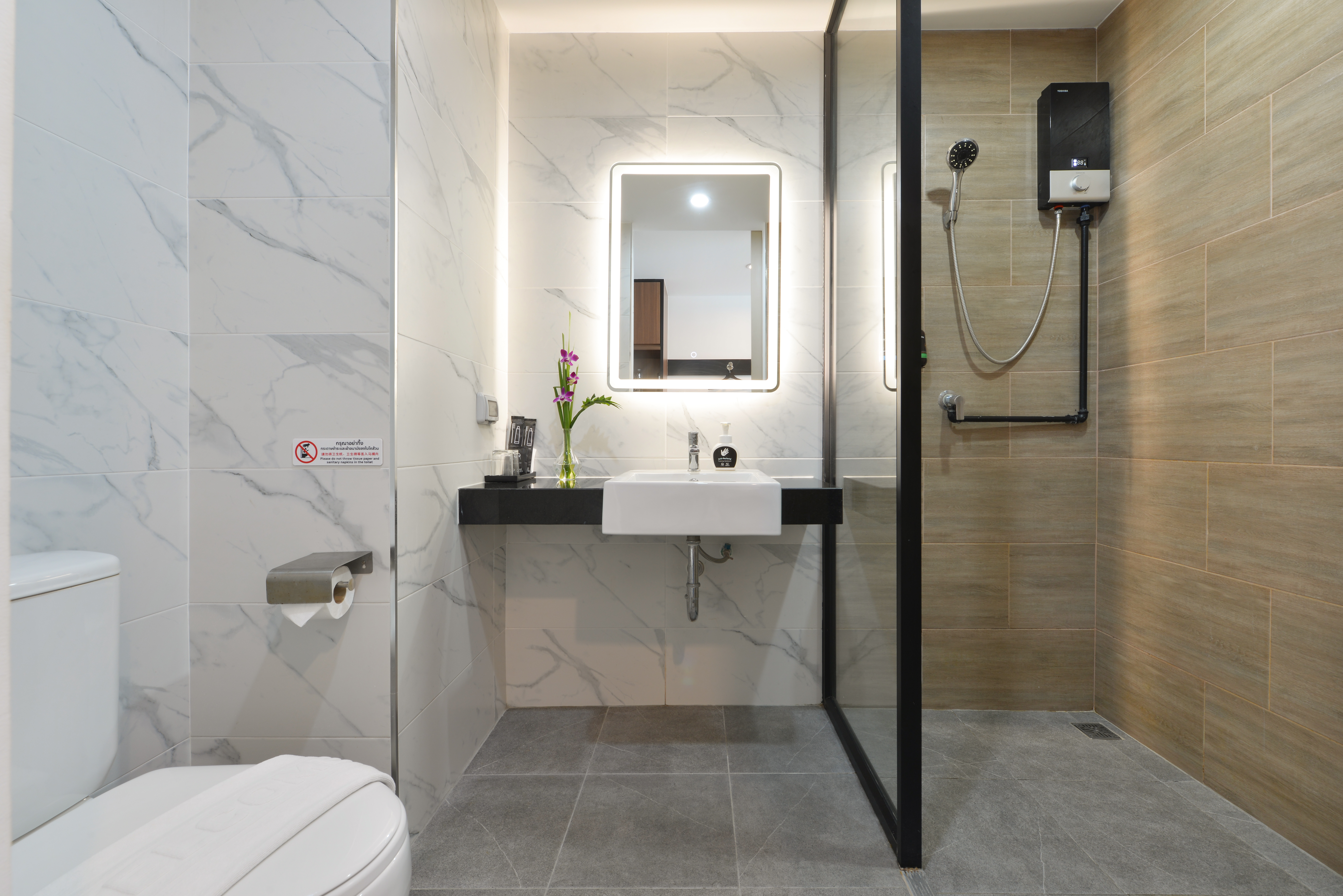 Double Deluxe Pool View