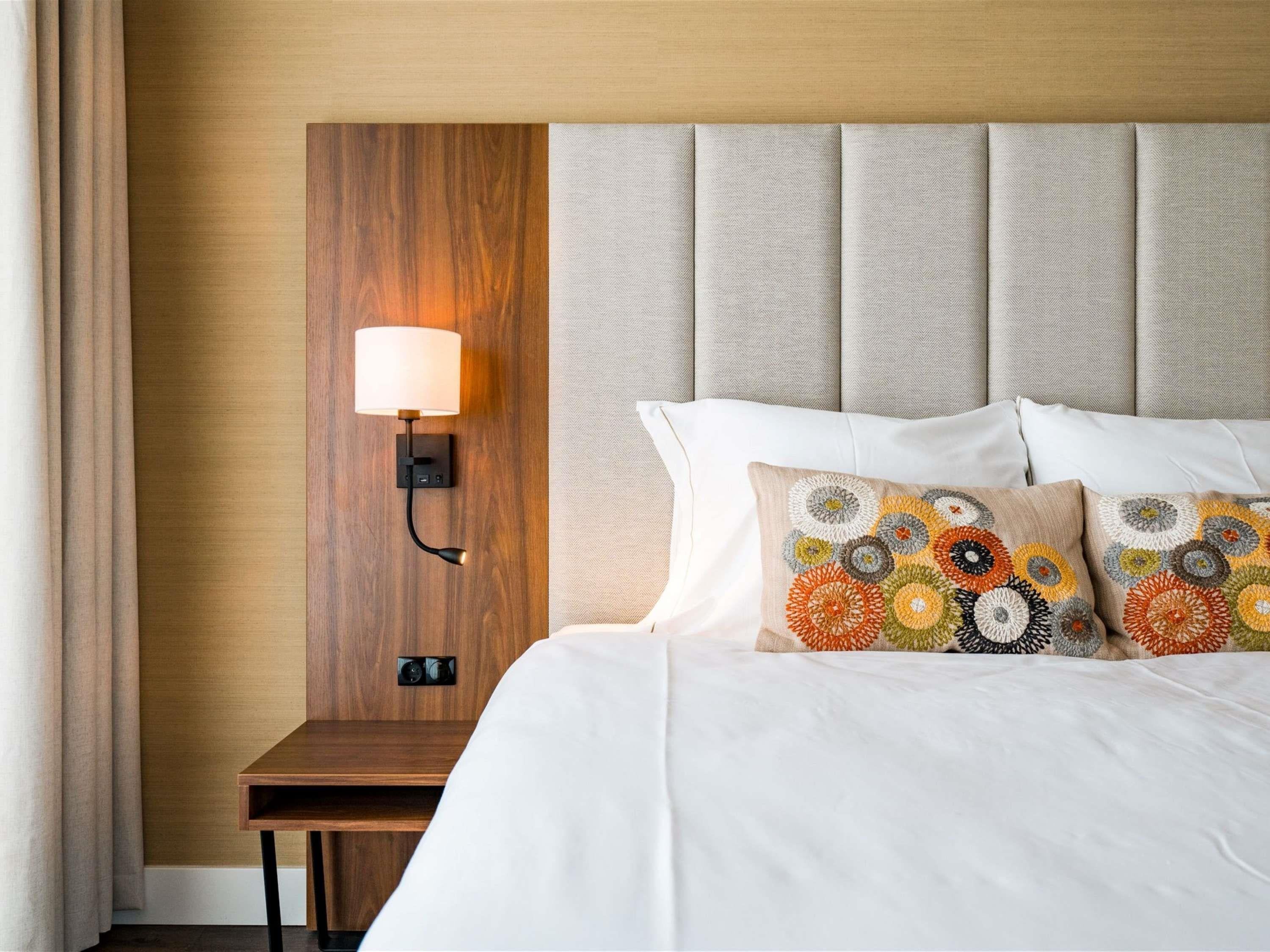 Double or Twin Deluxe