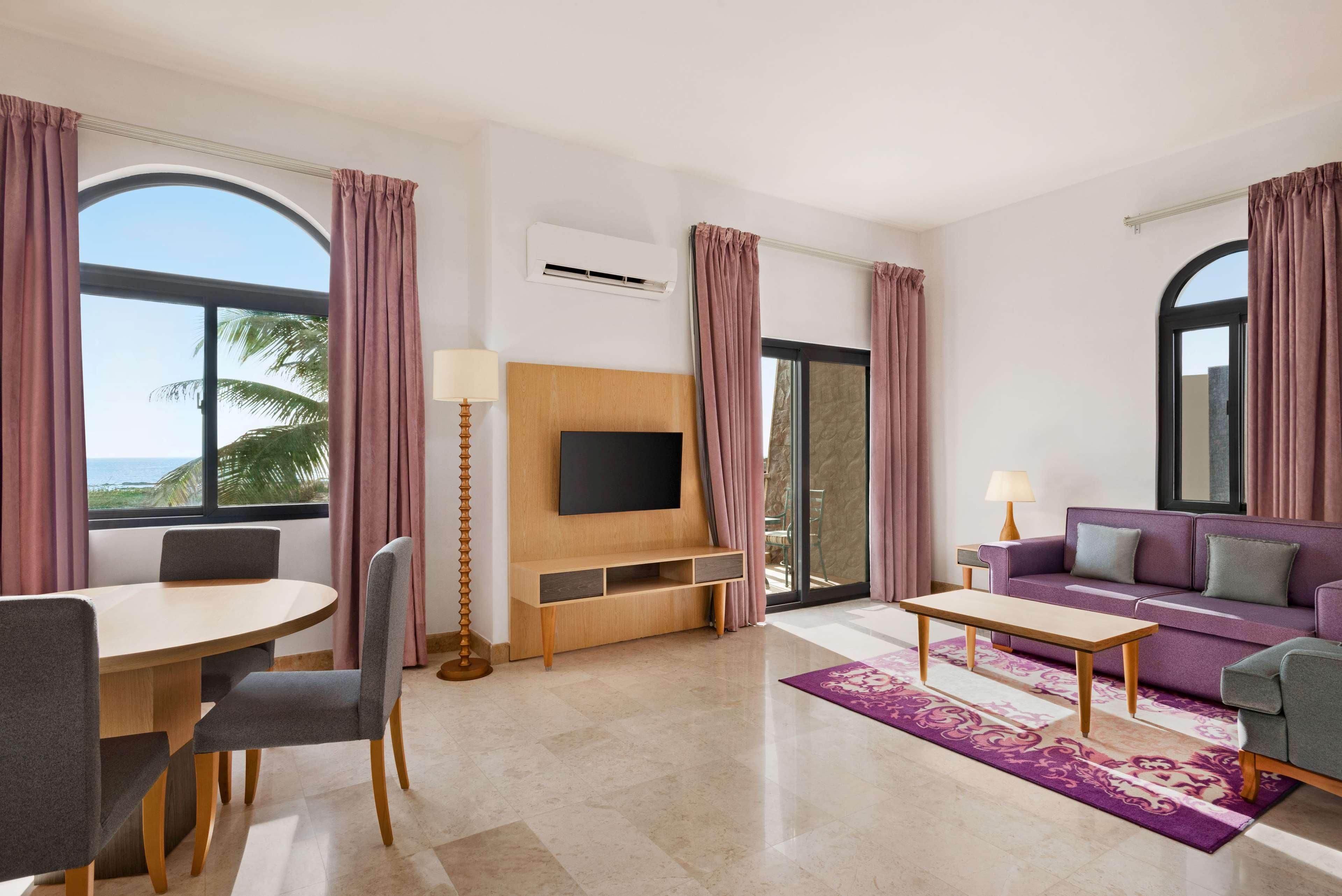 Chalet Executive King Bed