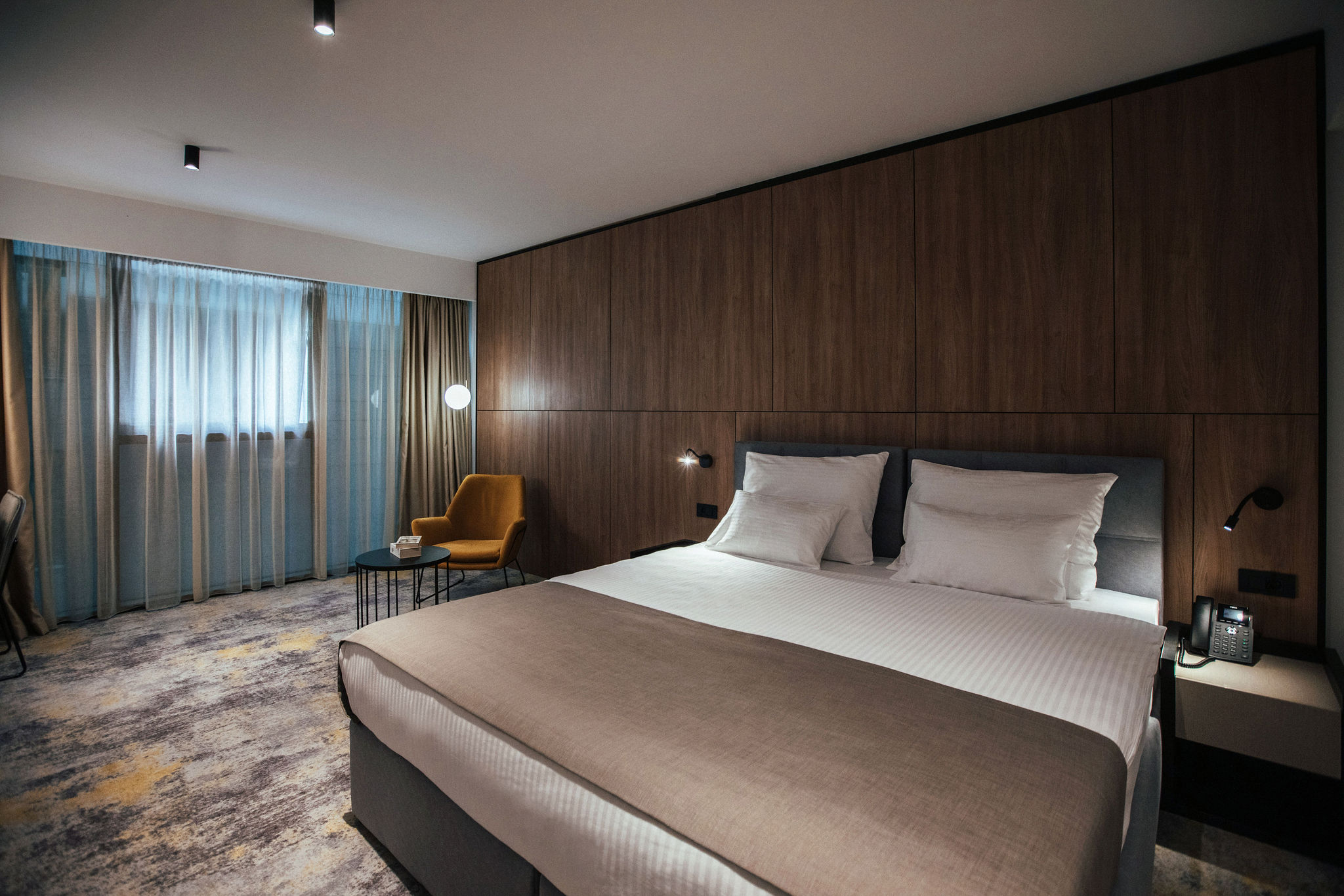 Double or Twin Standard