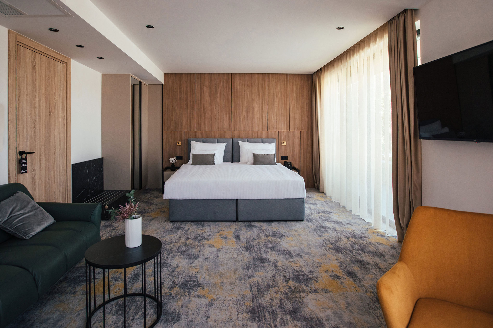 Double or Twin Deluxe Sea View with Balcony