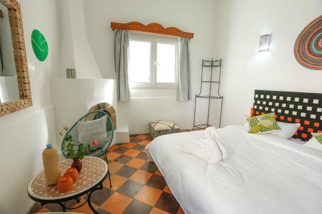 Triple Deluxe One Bed