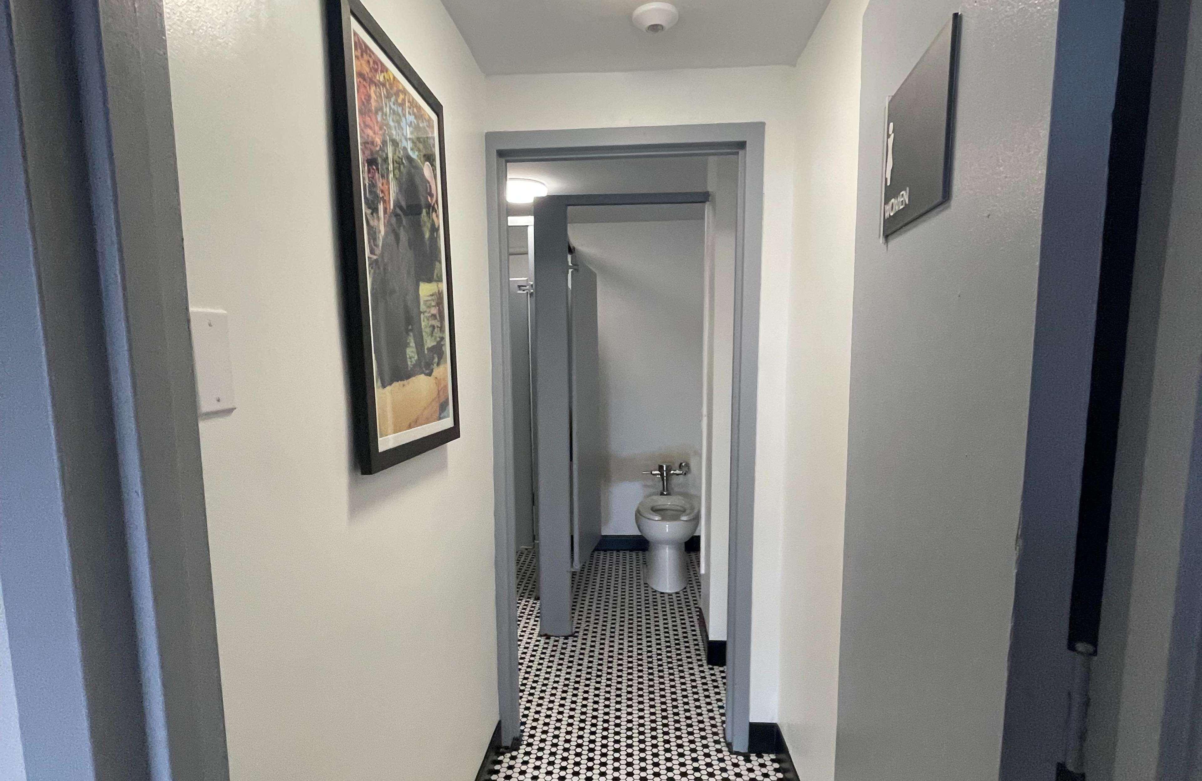 Suite Two Queen Beds