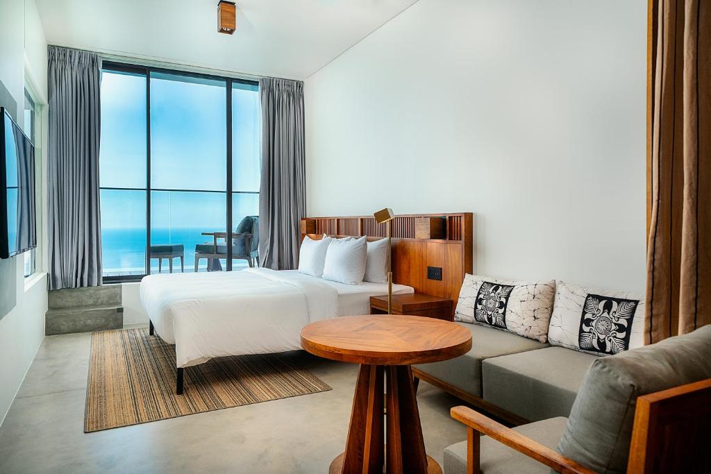 Single Deluxe with Terrace