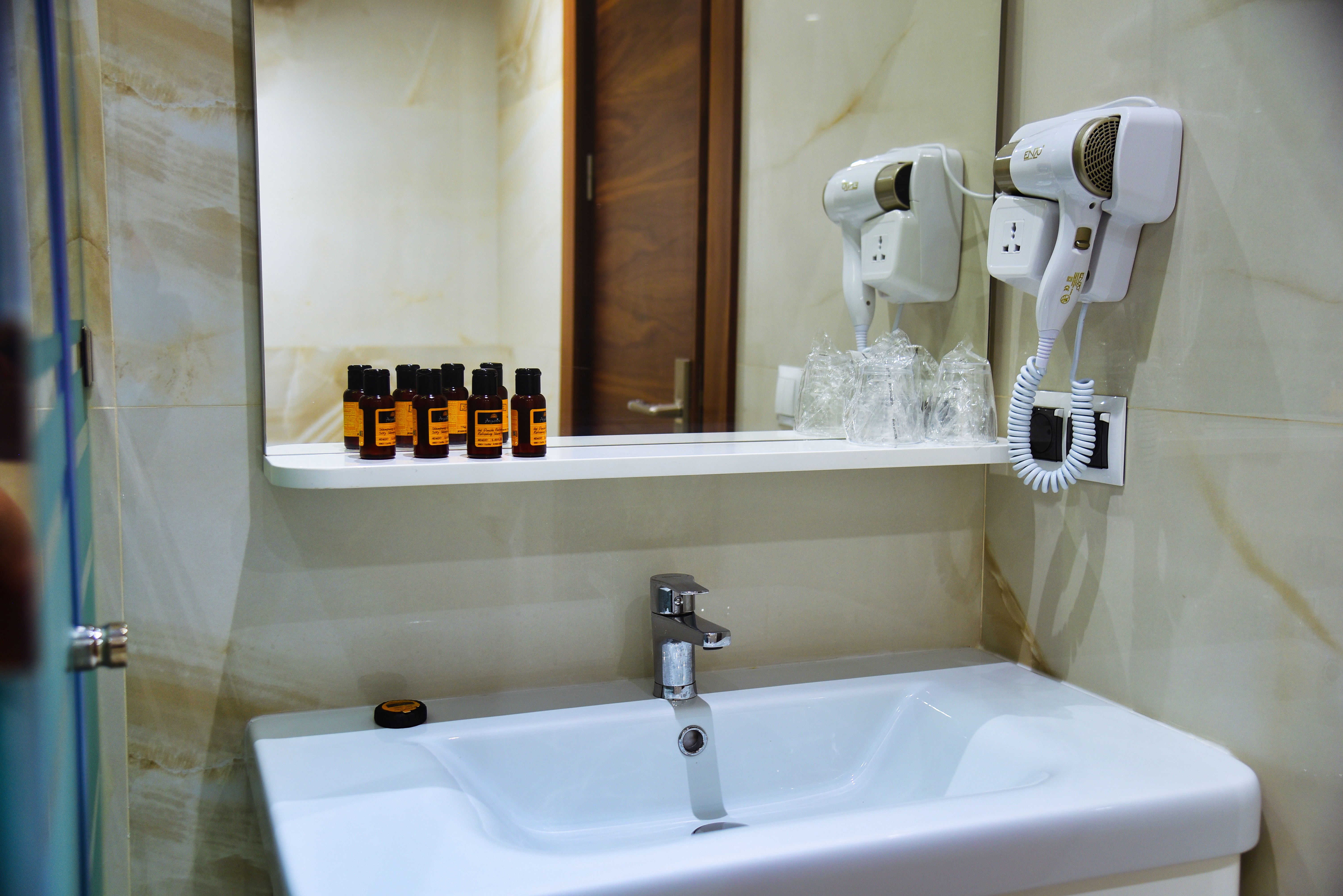 Double Single Deluxe One Bed