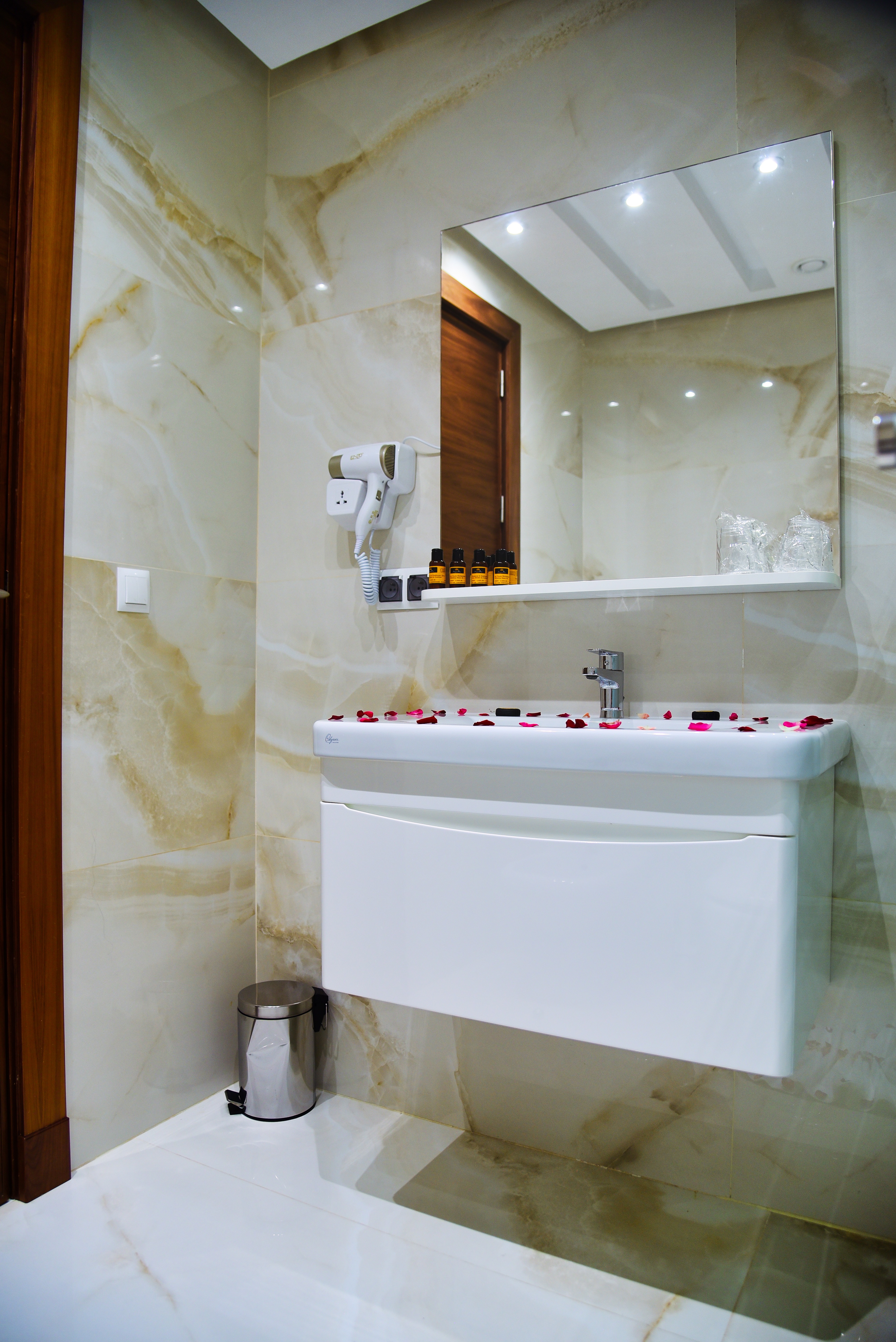 Family Room Female Room