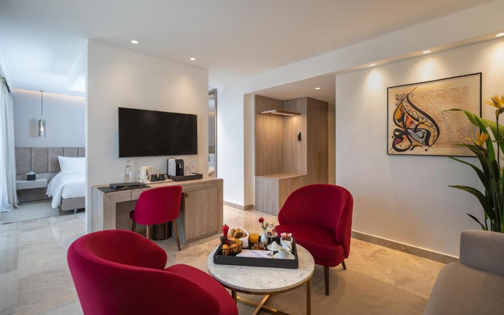 Junior Suite Capacity 1