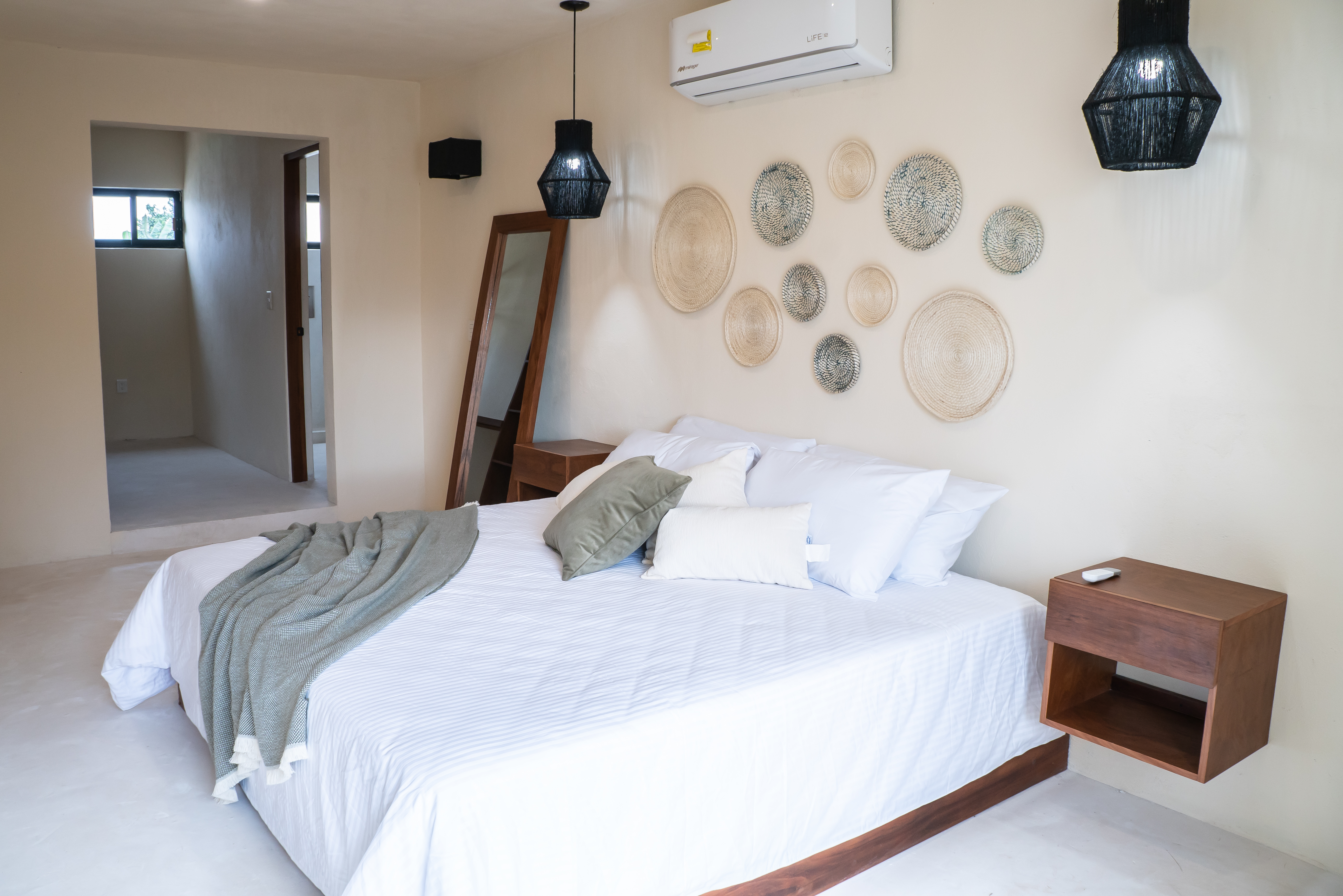 Studio Superior King Bed