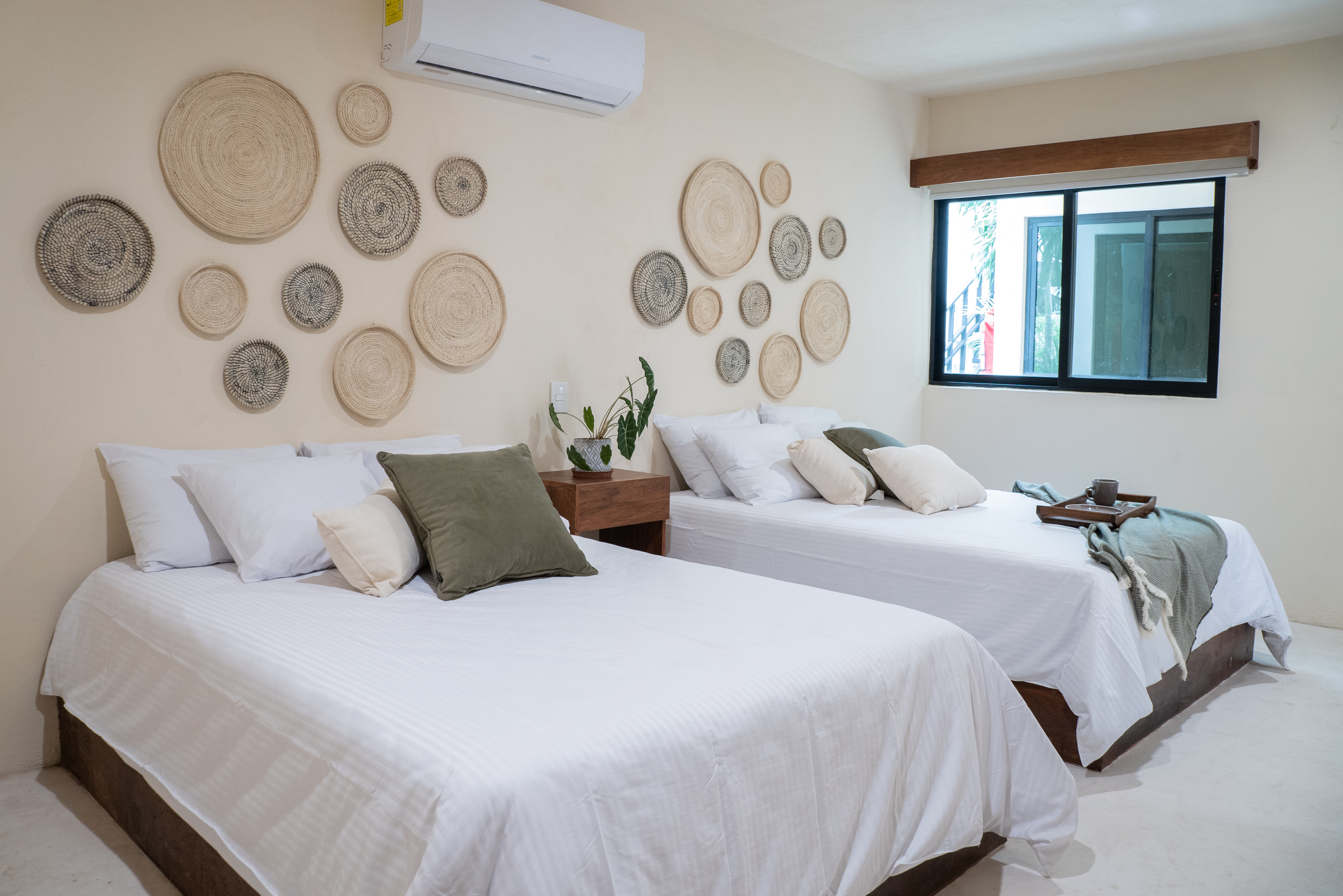 Junior Suite Queen Size Bed