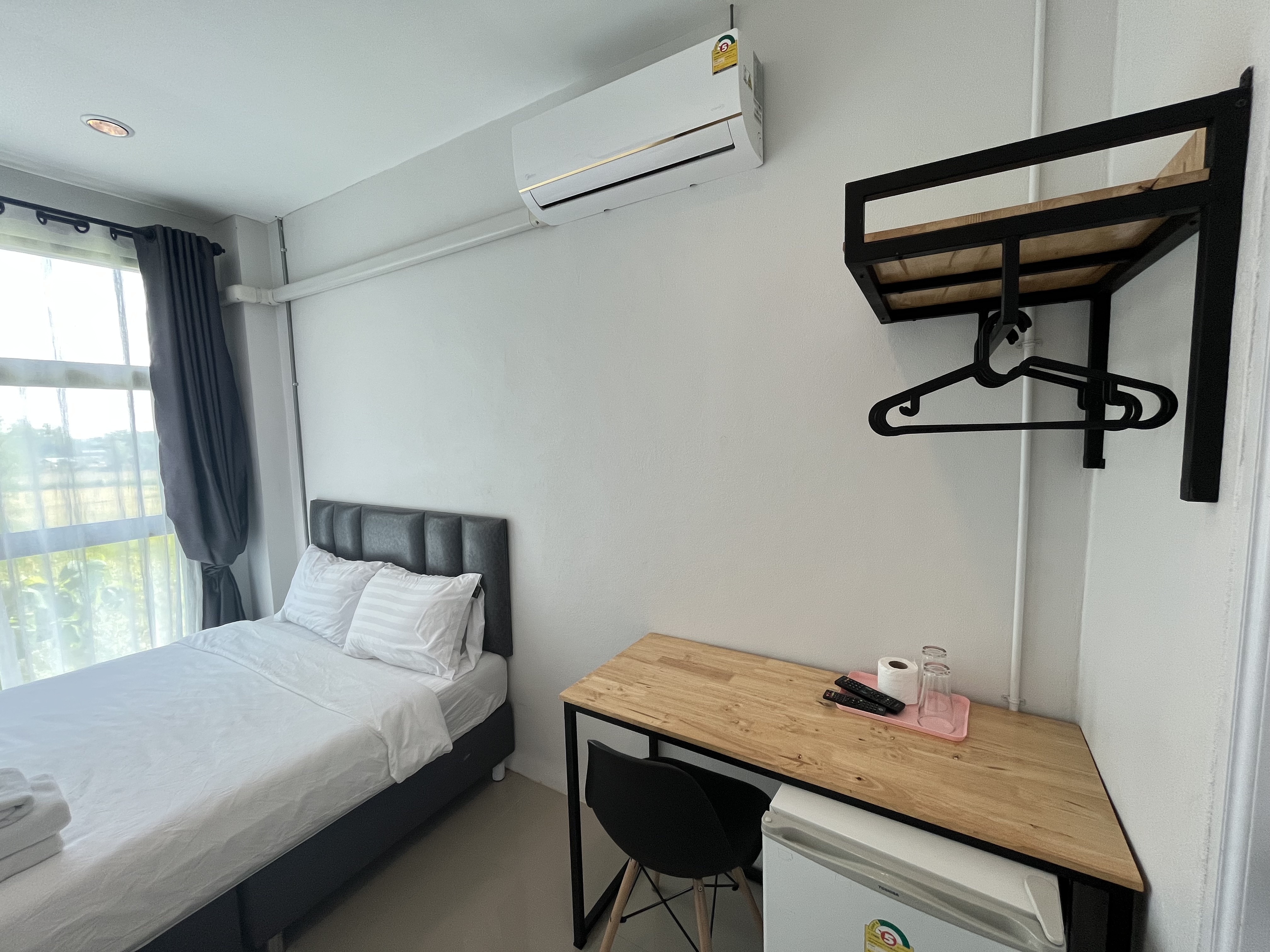 Double King Bed One Bedroom 