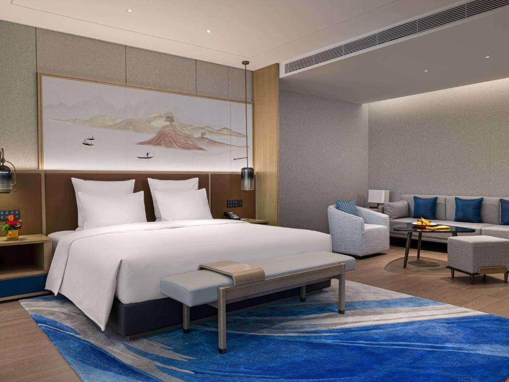 Double Premium King Bed