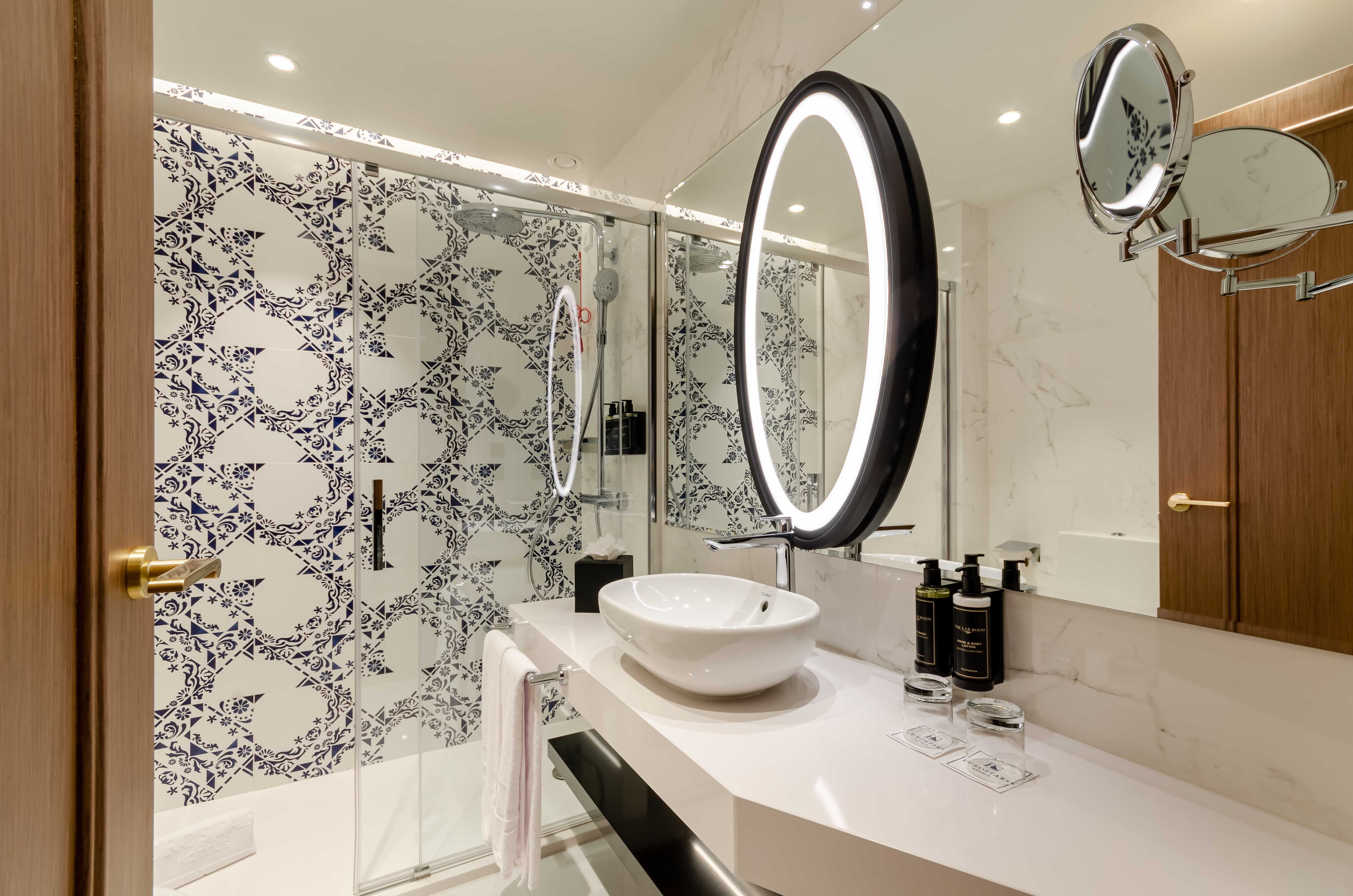 Double or Twin Deluxe